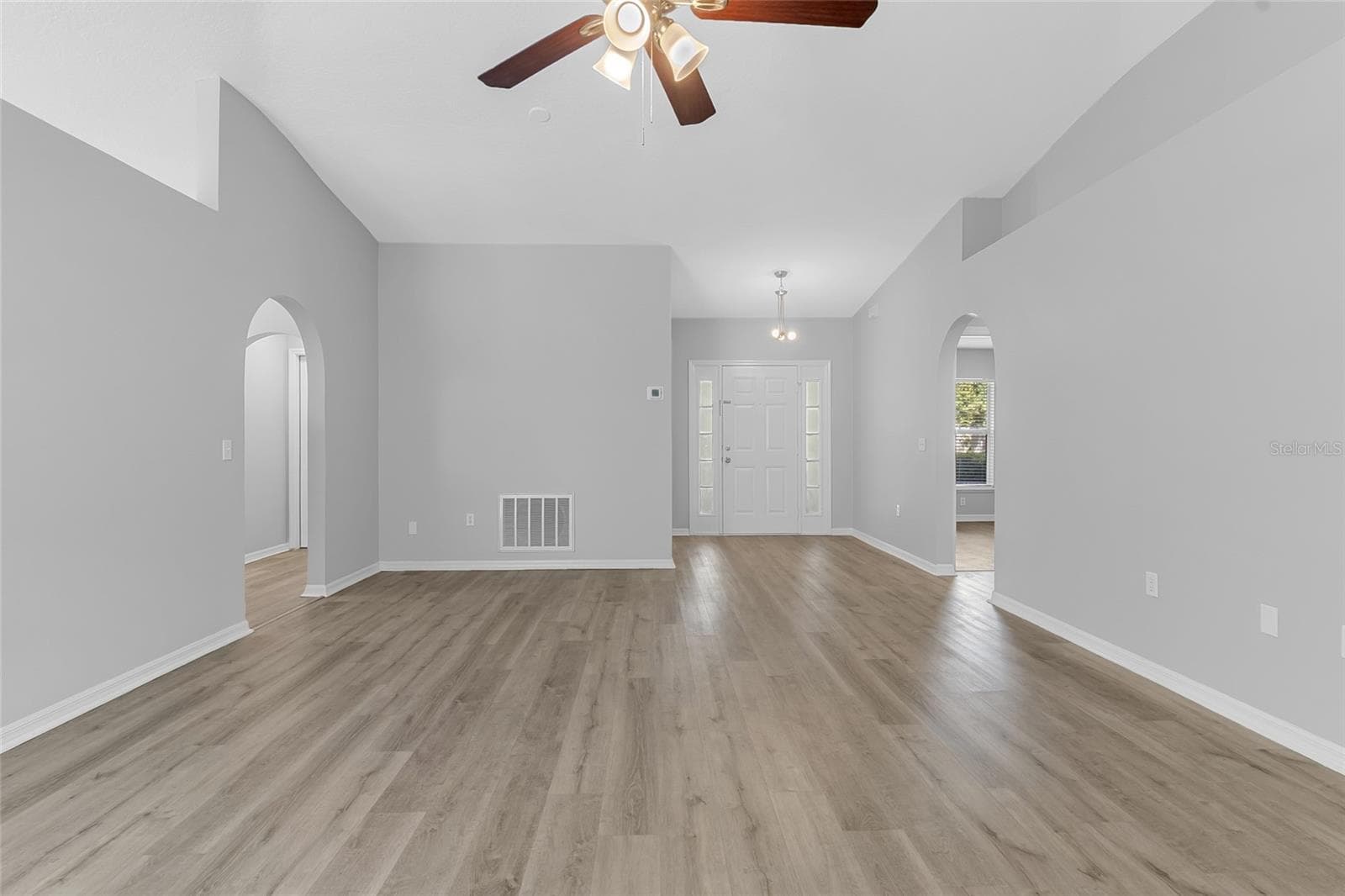 Single Family Residence at 2073 HAYFIELD WAY, APOPKA, photo 10 of 35