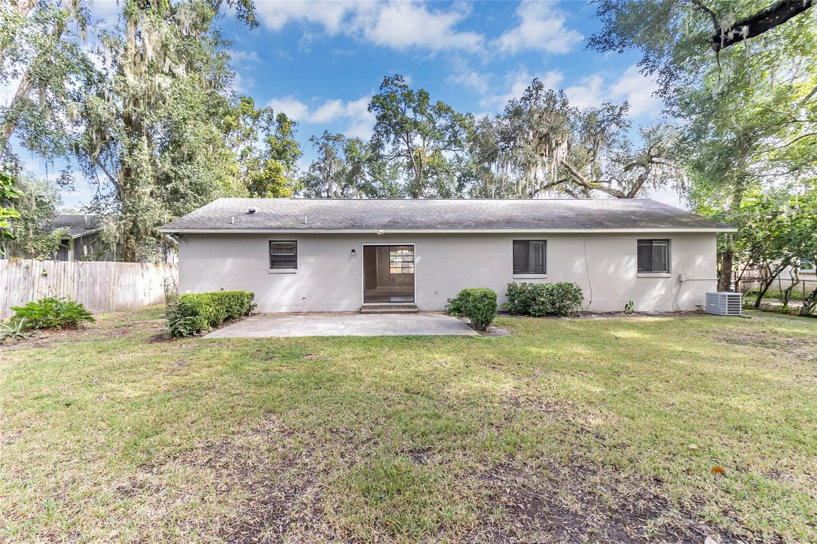 Single Family Residence at 432 HICKORY RD, APOPKA, photo 6 of 34