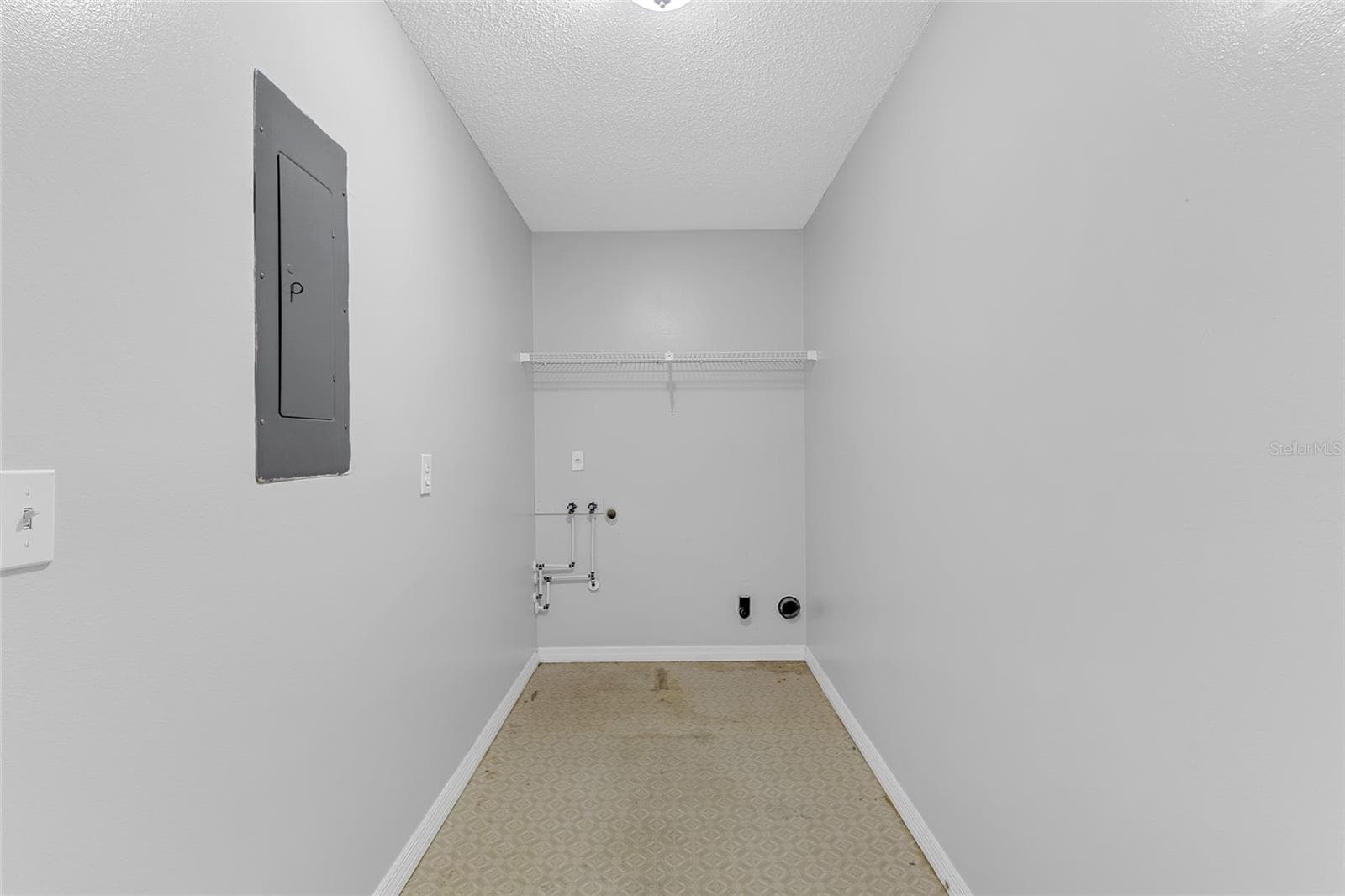 Single Family Residence at 432 HICKORY RD, APOPKA, photo 22 of 34