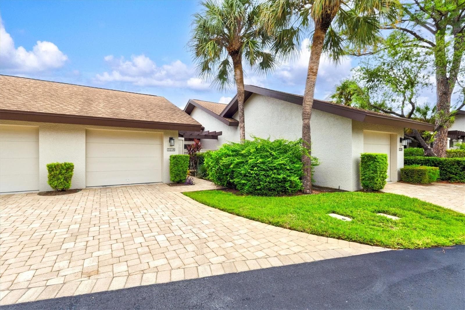 Villa at 3118 WINDRUSH BOURNE #8, SARASOTA, photo 2 of 96