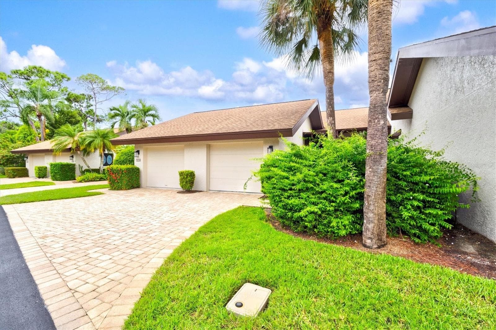 Villa at 3118 WINDRUSH BOURNE #8, SARASOTA, photo 4 of 96