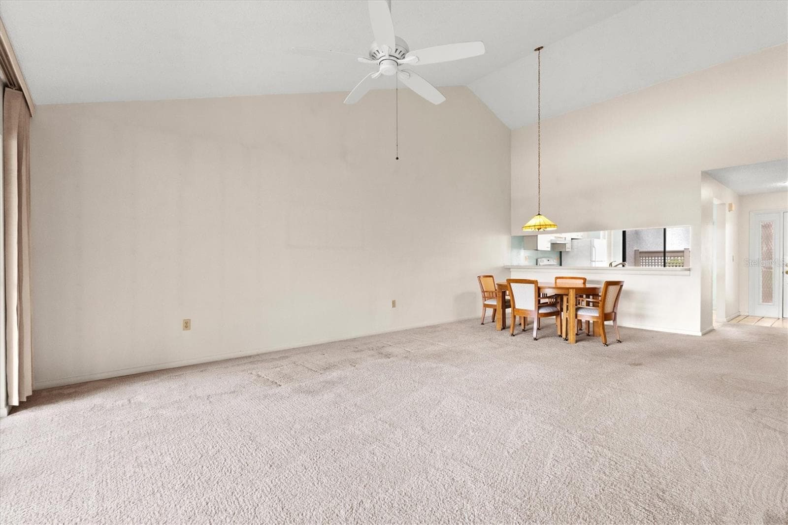 living room - 3118 WINDRUSH BOURNE #8, SARASOTA