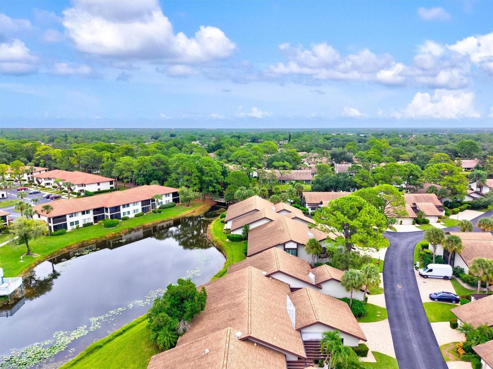 Villa at 3118 WINDRUSH BOURNE #8, SARASOTA, photo 52 of 96