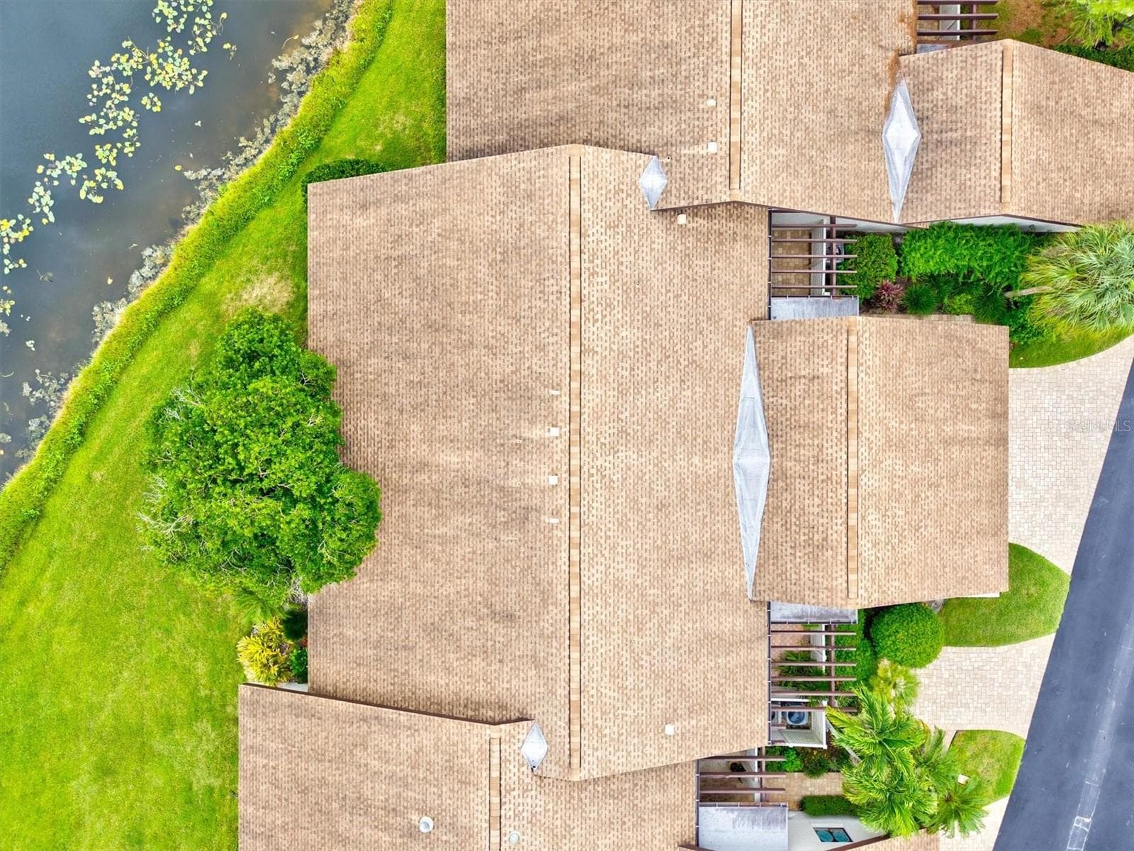 Villa at 3118 WINDRUSH BOURNE #8, SARASOTA, photo 53 of 96