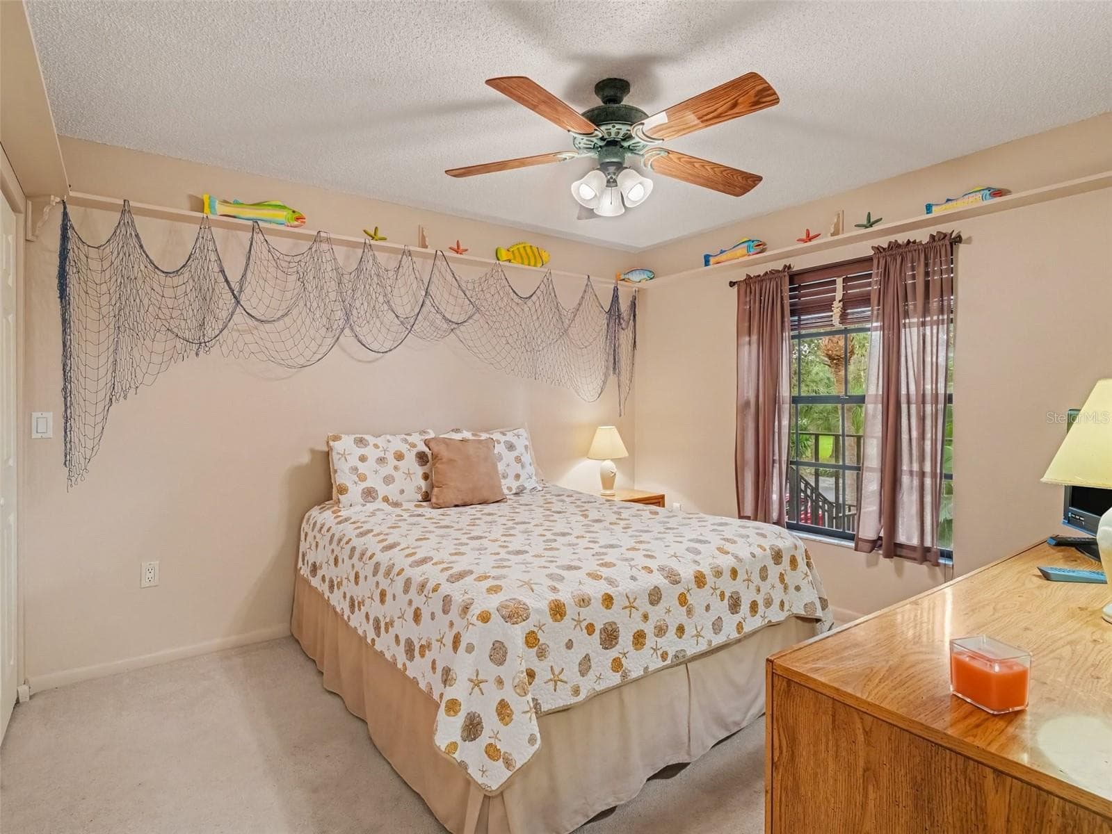 Condominium at 149 ENGLEWOOD ISLES PKWY ##612, ENGLEWOOD, photo 14 of 29