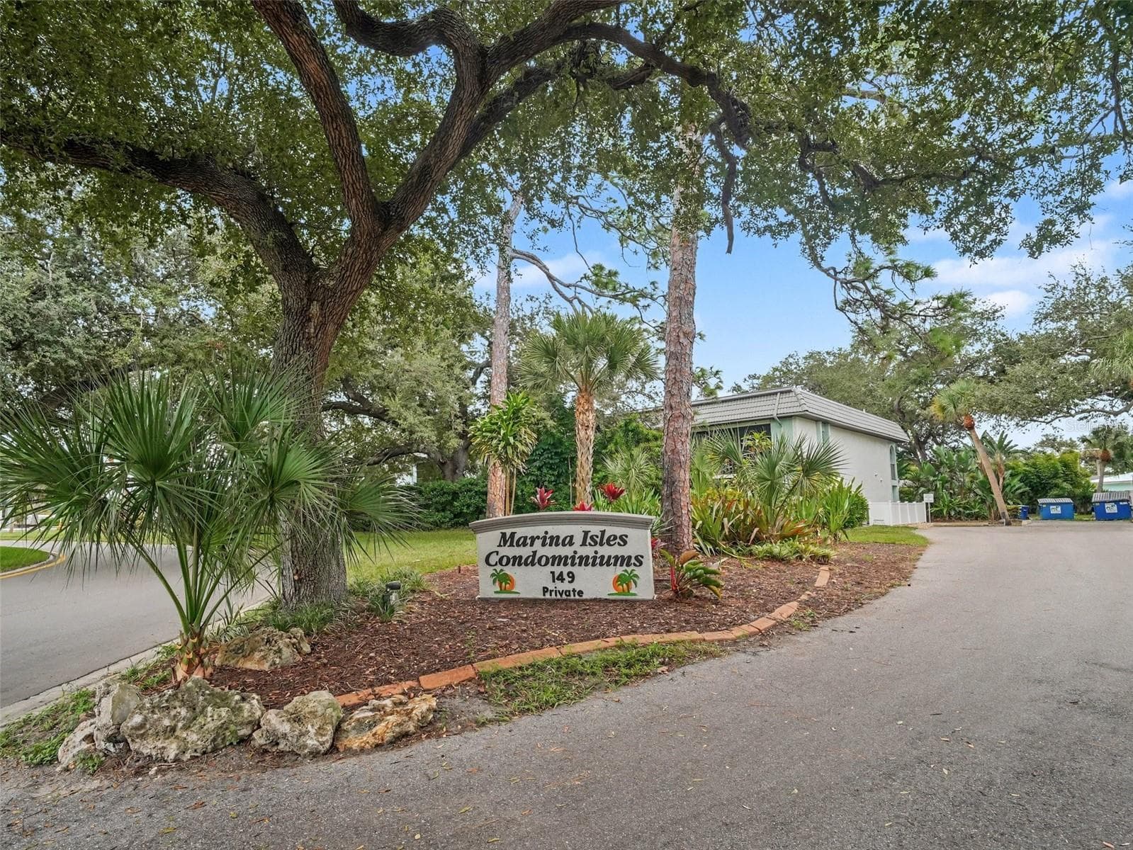 Condominium at 149 ENGLEWOOD ISLES PKWY ##612, ENGLEWOOD, photo 27 of 29