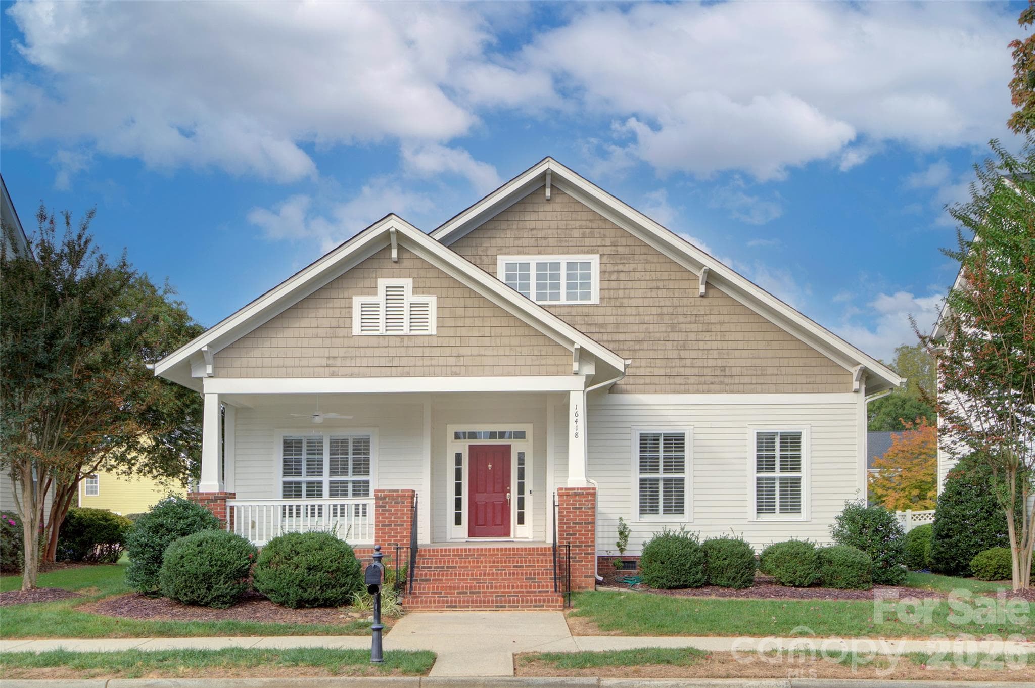 Single Family Residence at 16418 Spruell Street, Huntersville, photo 2 of 40