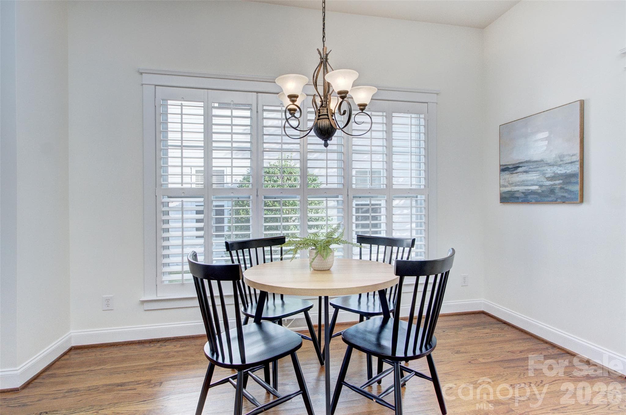 Single Family Residence at 16418 Spruell Street, Huntersville, photo 5 of 40