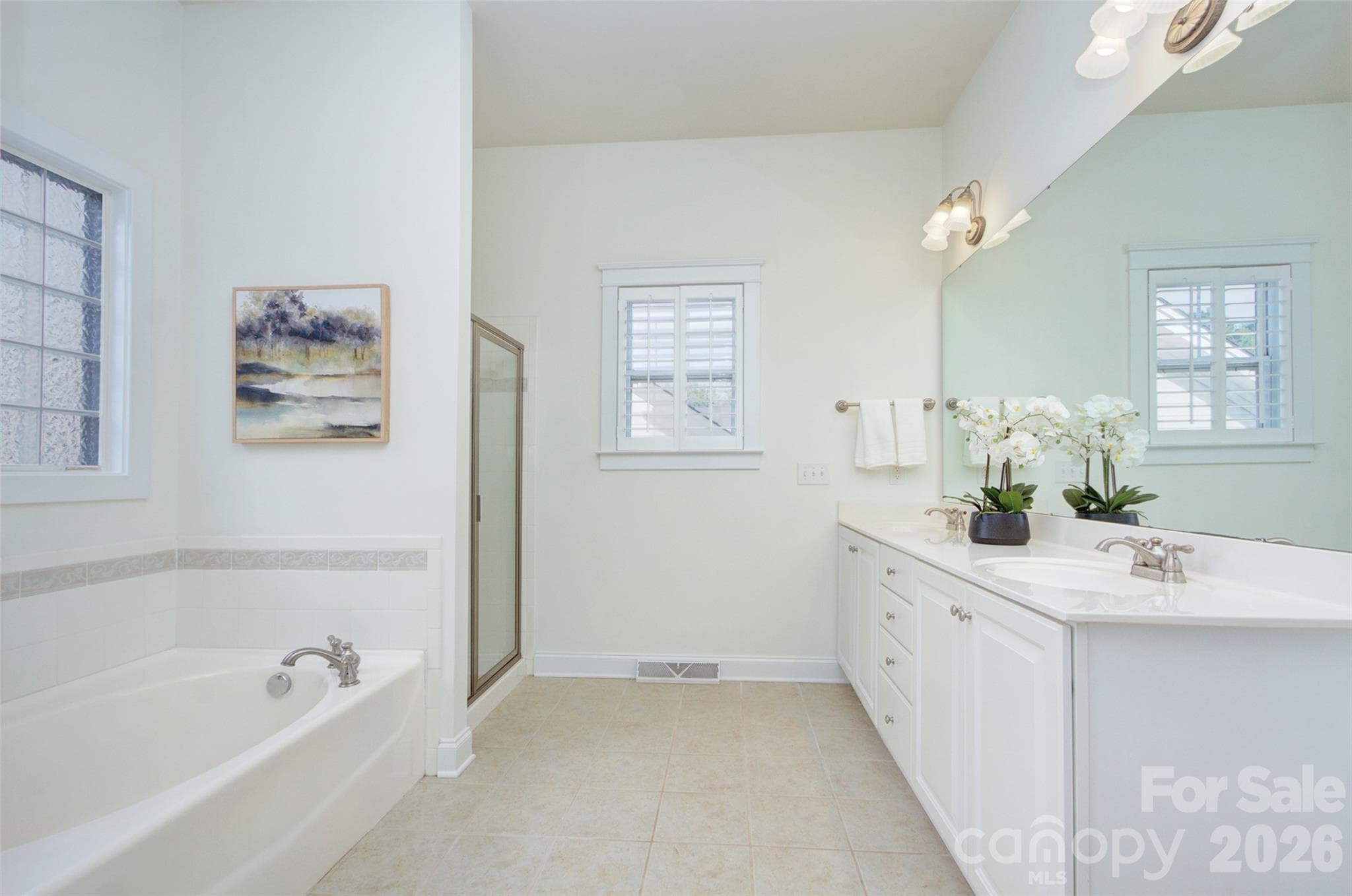 Single Family Residence at 16418 Spruell Street, Huntersville, photo 17 of 40