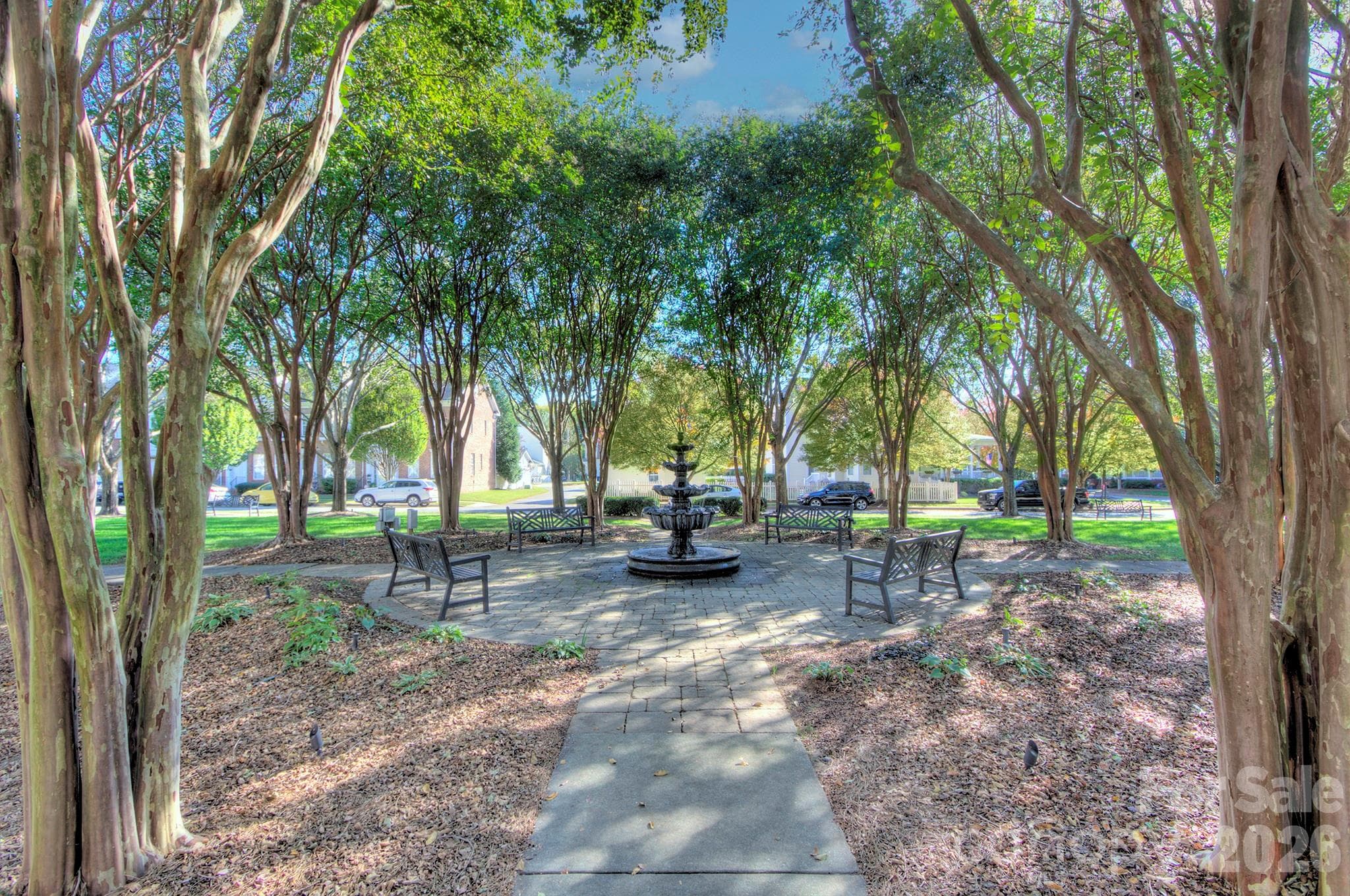 Lots of pocket parks in Monteith Park - 16418 Spruell Street, Huntersville