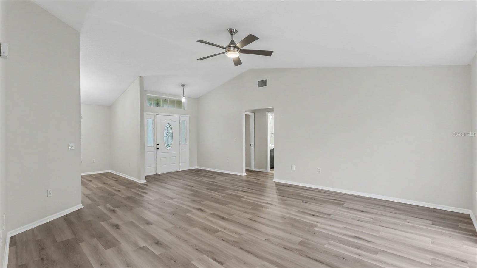 Single Family Residence at 5836 DAUGHTERY DOWNS LOOP, LAKELAND, photo 8 of 29