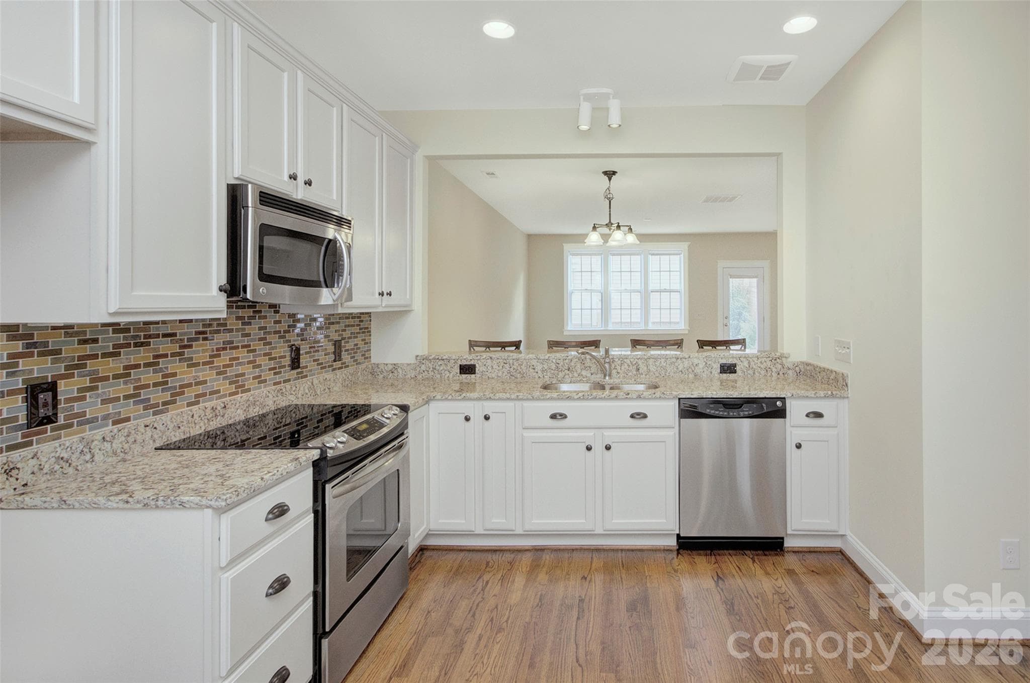Townhouse at 1023 White Point Drive, Huntersville, photo 12 of 35