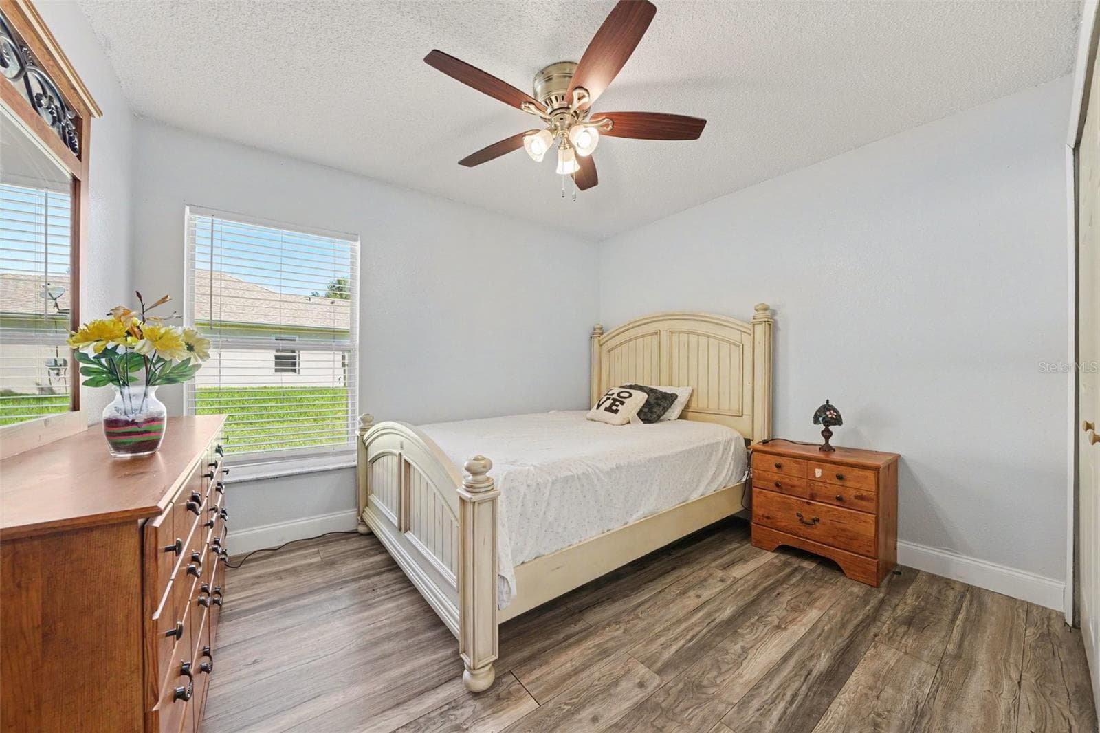 Single Family Residence at 2303 WEATHERED WOOD DR, LEESBURG, photo 19 of 27