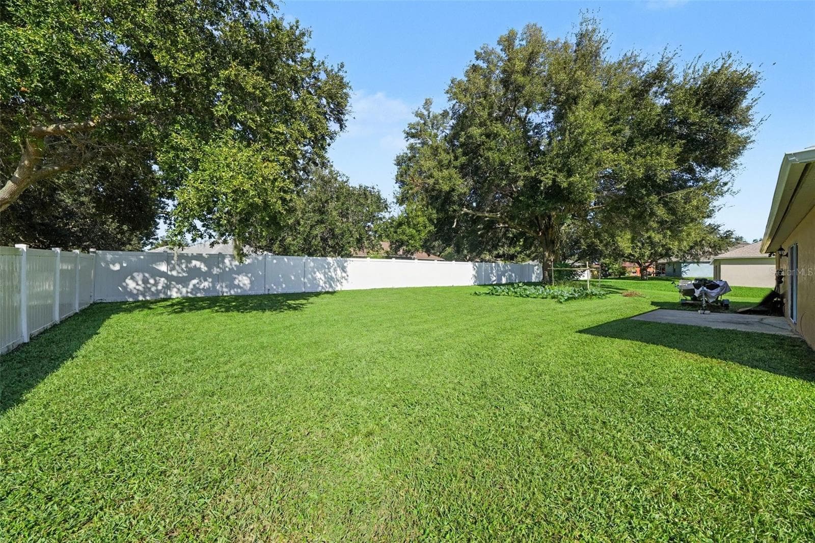 Single Family Residence at 2303 WEATHERED WOOD DR, LEESBURG, photo 27 of 27