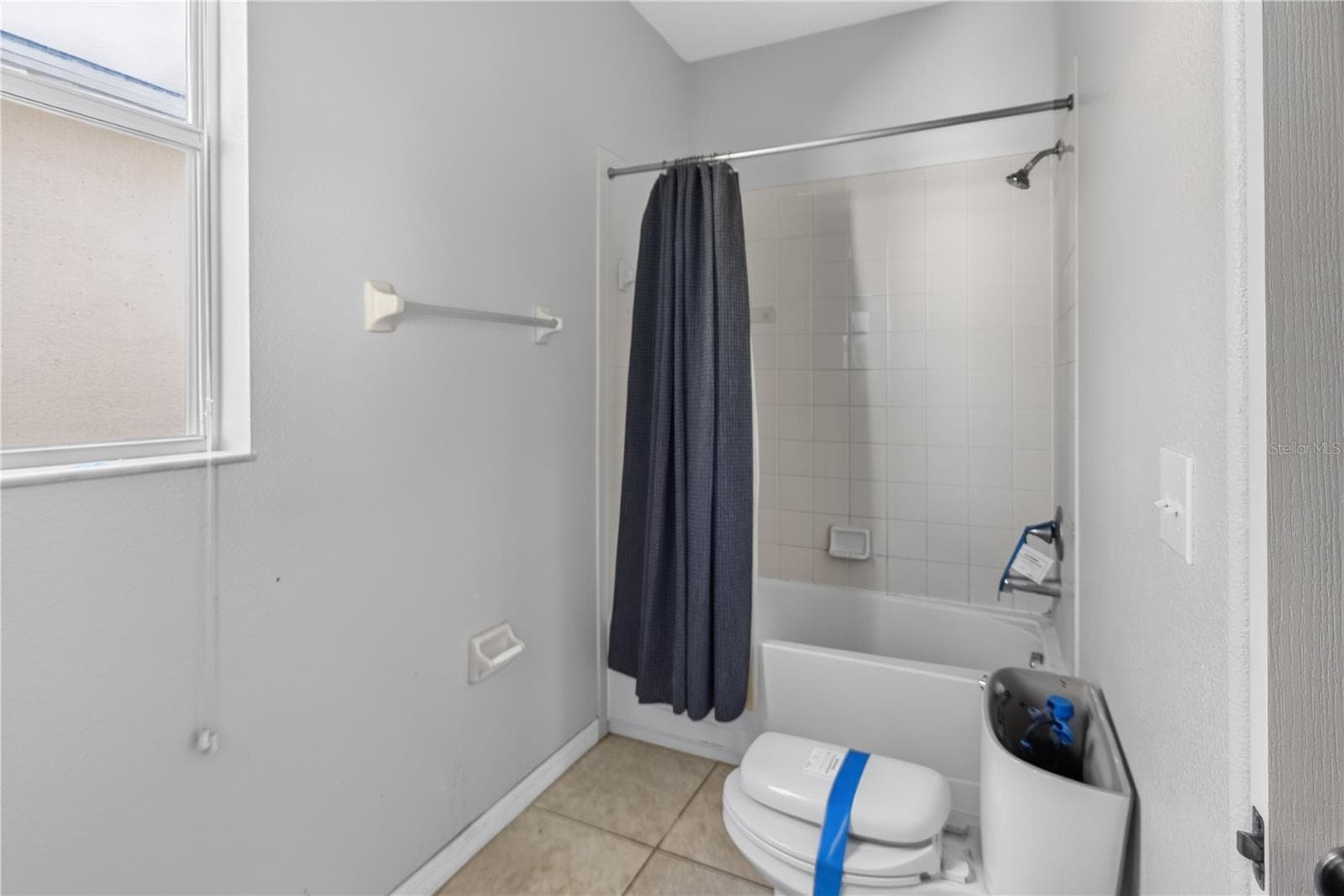 Single Family Residence at 10919 RAINBOW PYRITE DR, WIMAUMA, photo 14 of 31