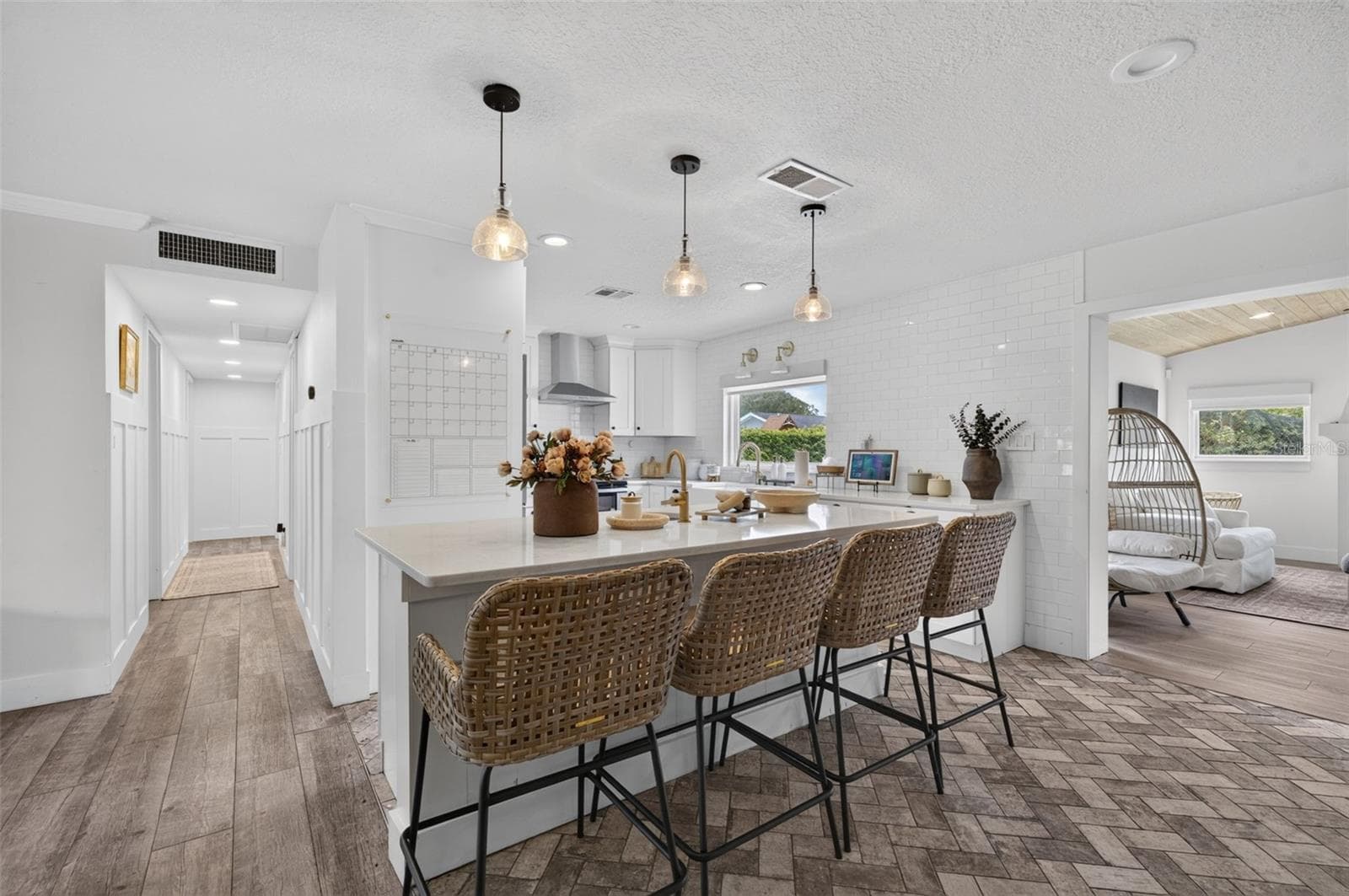 Single Family Residence at 2050 THUNDERBIRD TRL, MAITLAND, photo 12 of 41