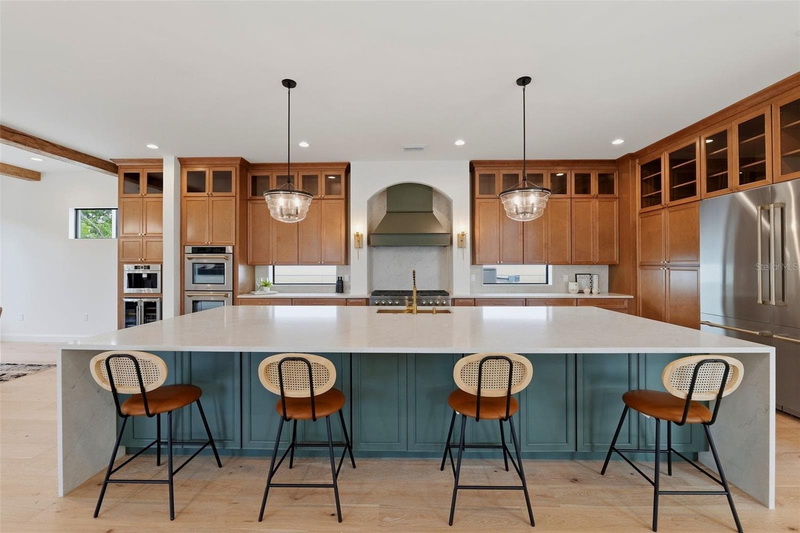 Single Family Residence at 502 E DAVIS BLVD, TAMPA, photo 18 of 80