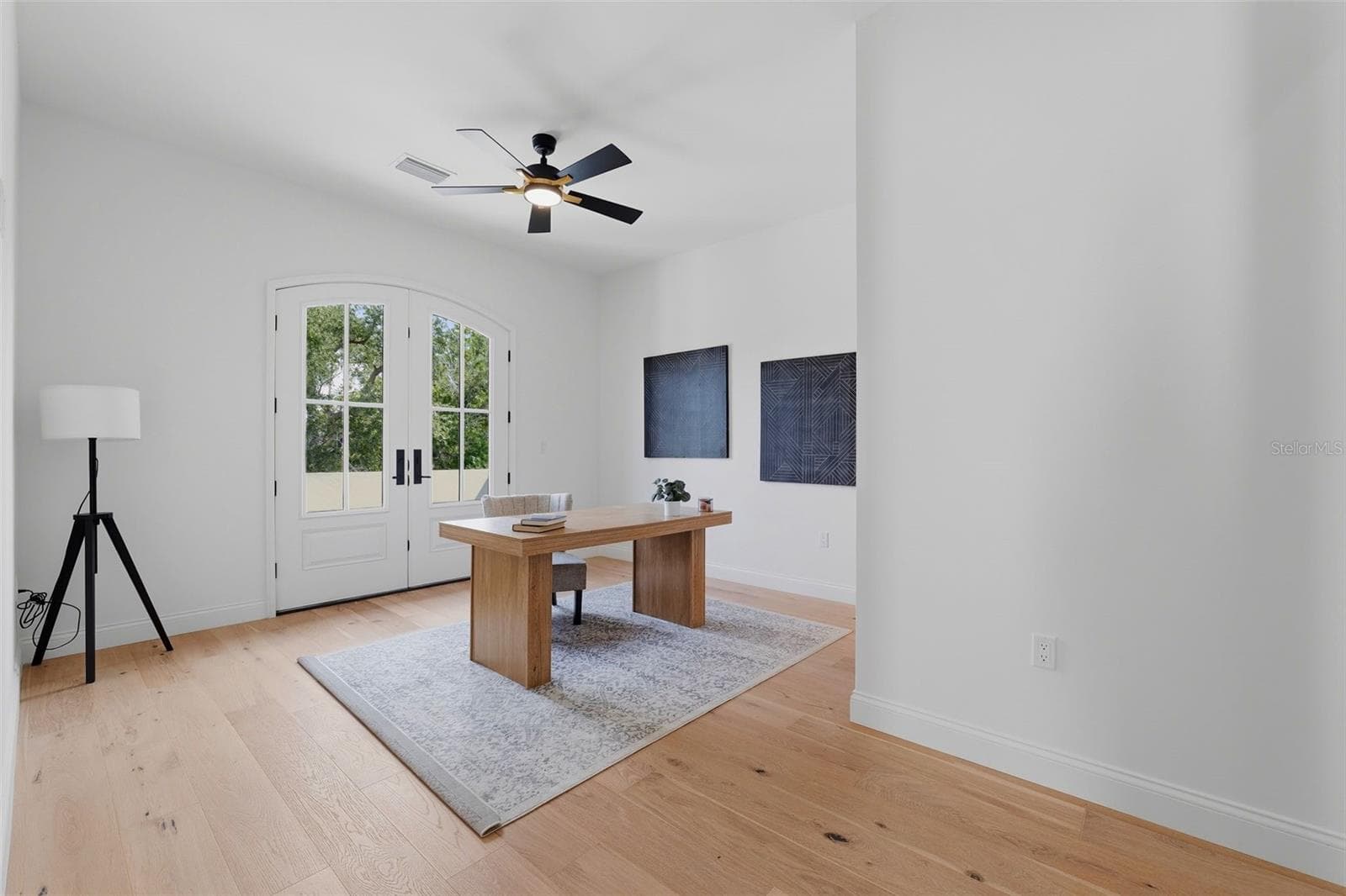 Single Family Residence at 502 E DAVIS BLVD, TAMPA, photo 37 of 80