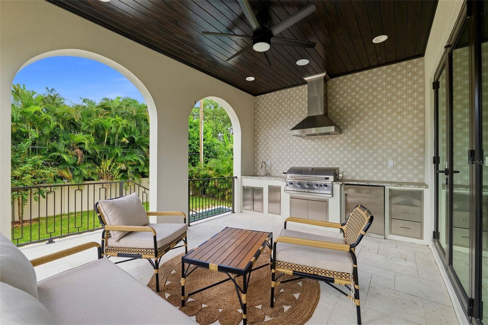 Single Family Residence at 502 E DAVIS BLVD, TAMPA, photo 57 of 80