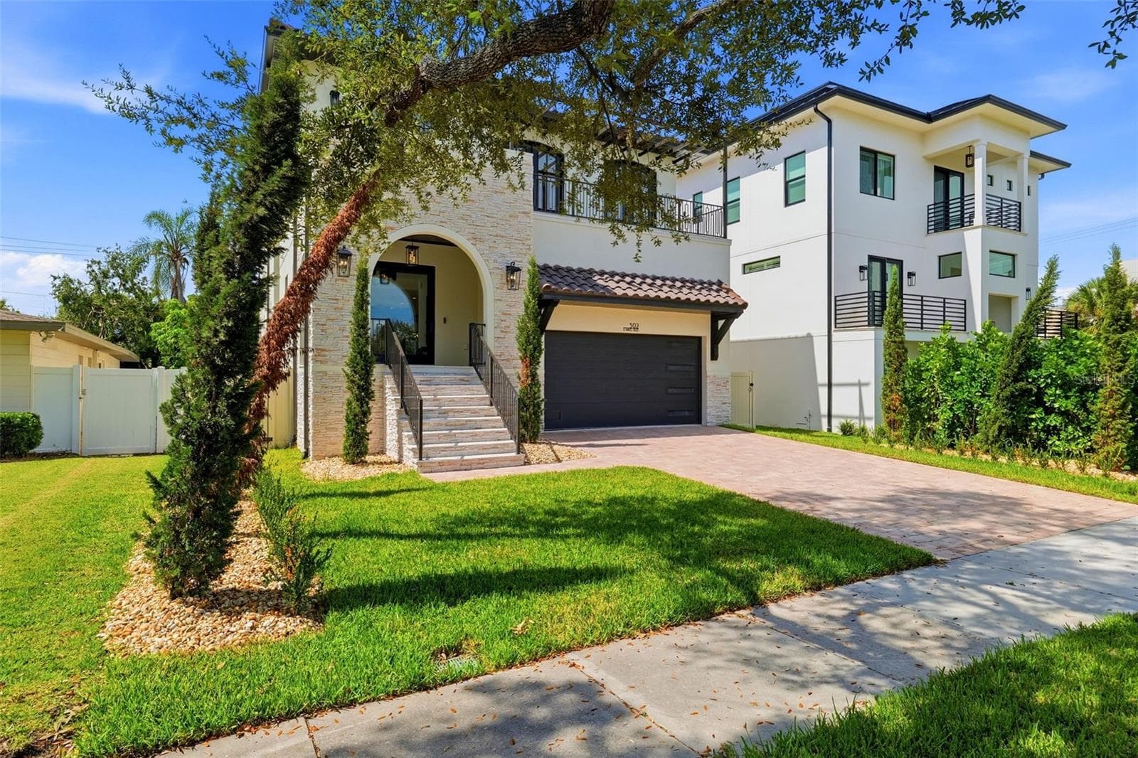 Single Family Residence at 502 E DAVIS BLVD, TAMPA, photo 69 of 80