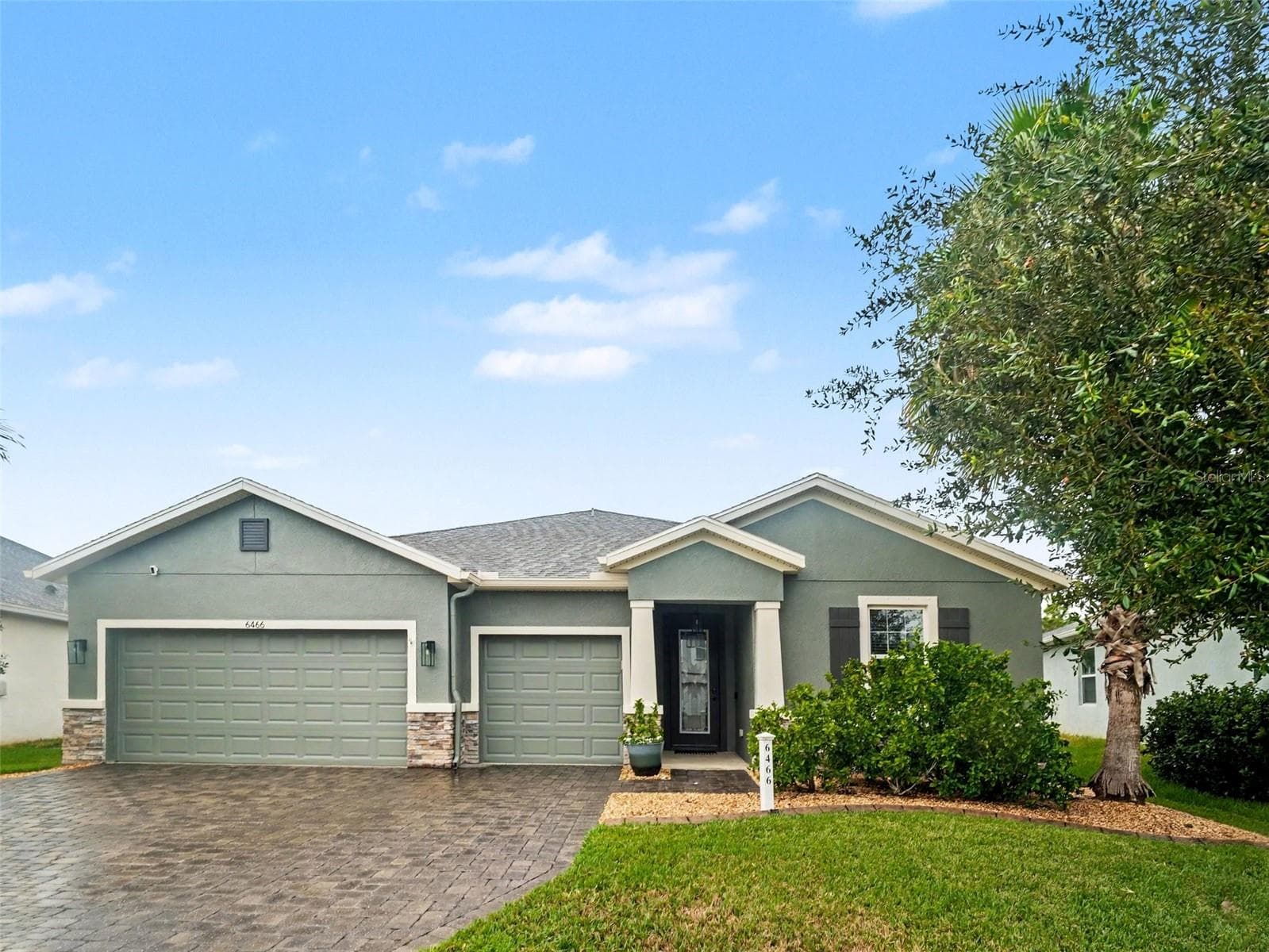6466 DEVESTA LOOP