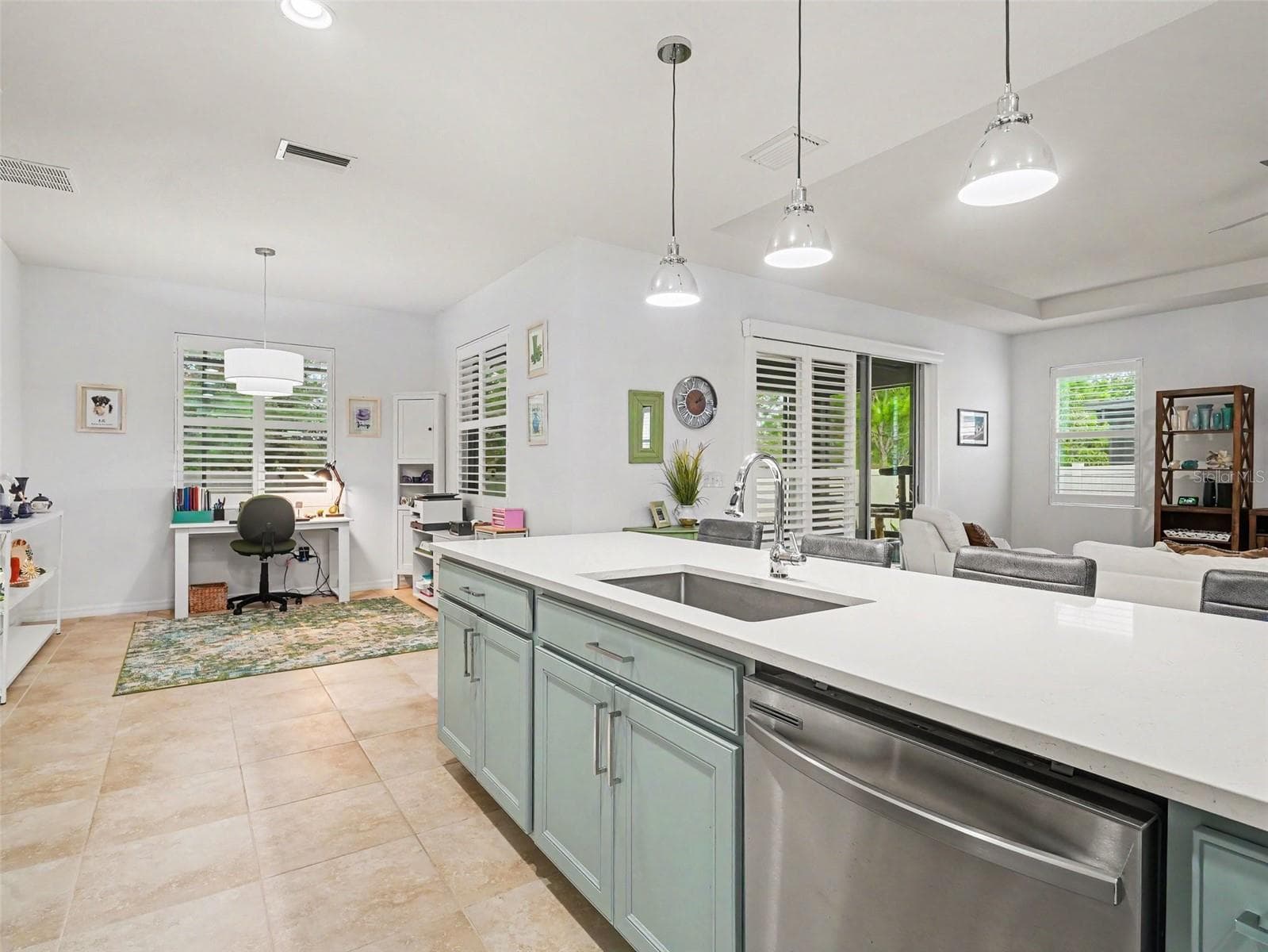 Single Family Residence at 6466 DEVESTA LOOP, PALMETTO, photo 7 of 29