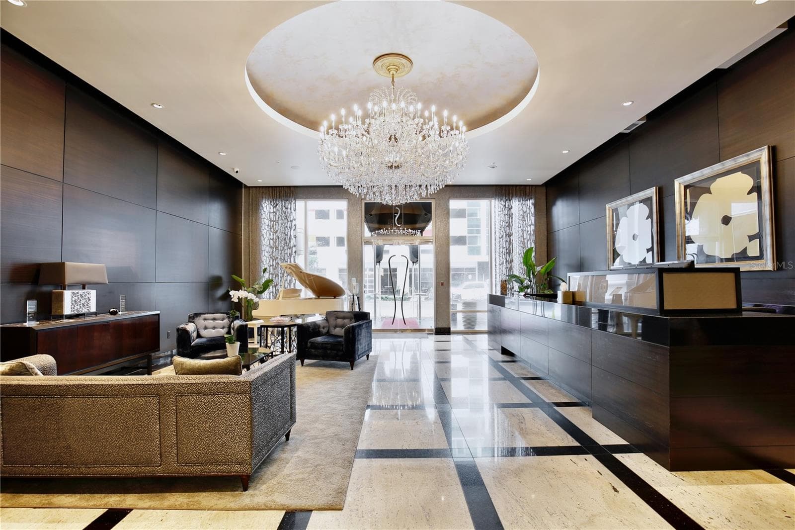 Front Lobby - 100 S EOLA DR #1413, ORLANDO