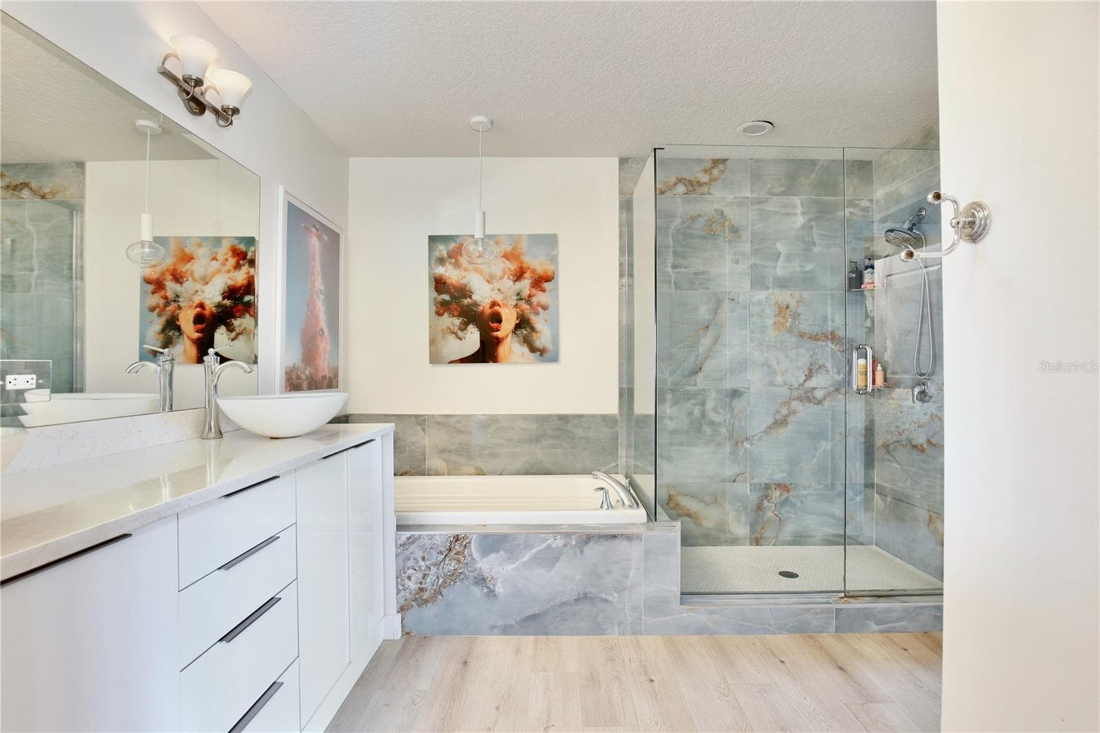 Primary Bathroom - 100 S EOLA DR #1413, ORLANDO