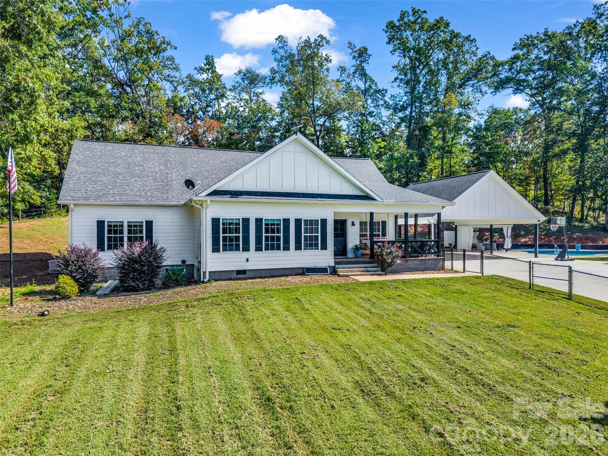 Single Family Residence at 194 Lyles Pond Road, Rutherfordton, photo 4 of 48