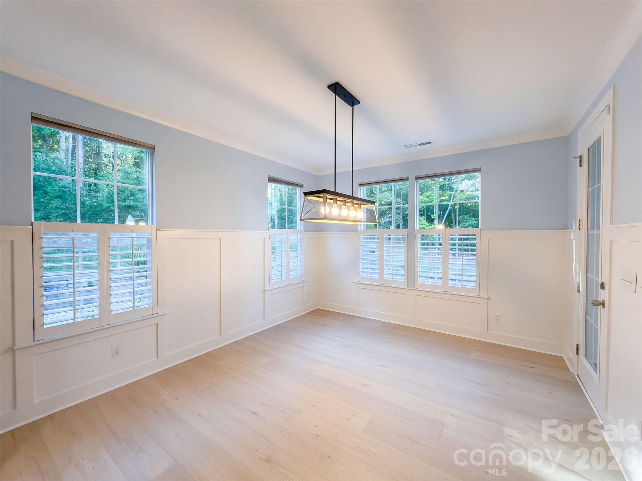 Single Family Residence at 4237 Island Fox Lane, Denver, photo 6 of 23