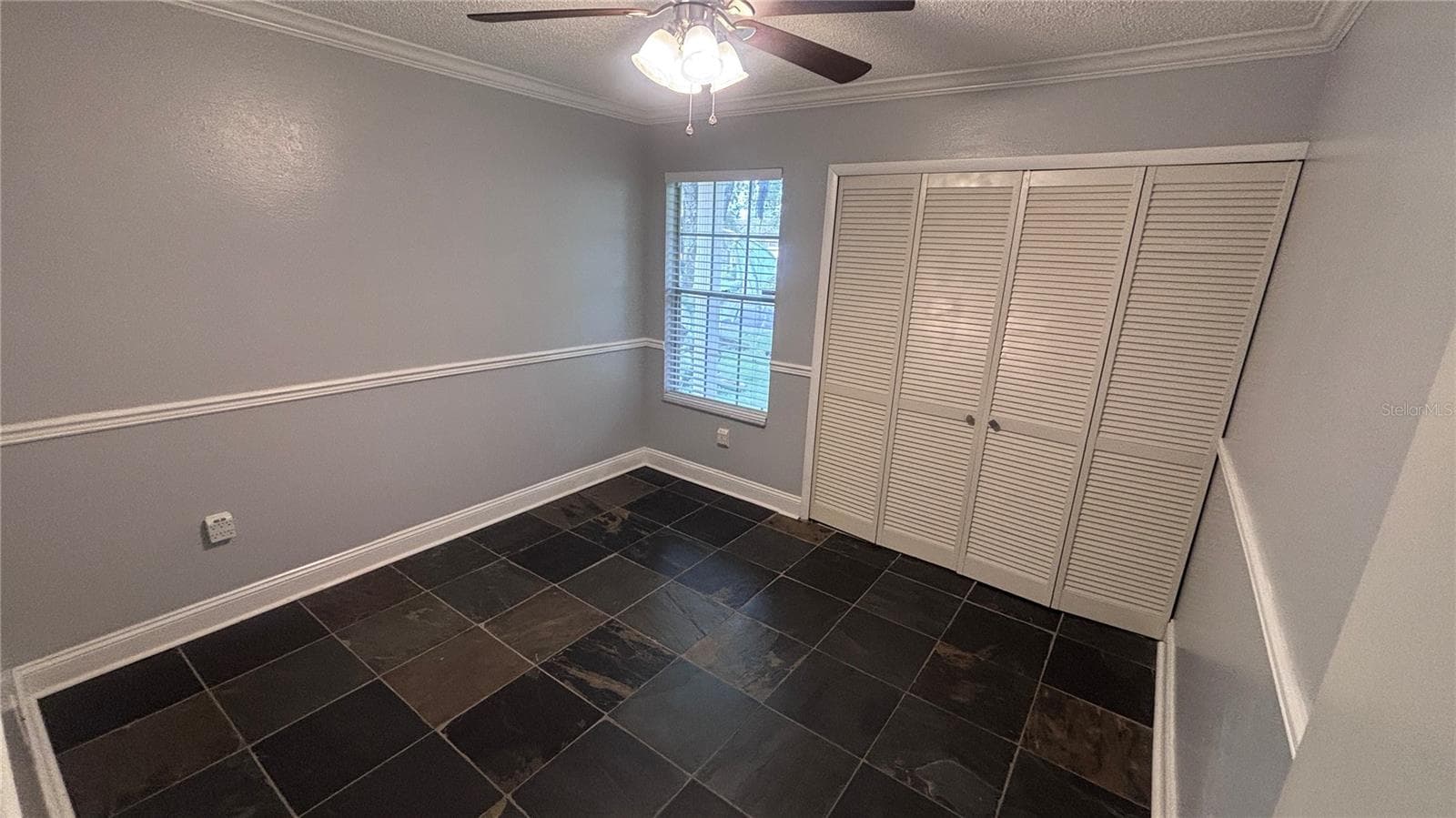 Single Family Residence at 7608 GLADES CT, TAMPA, photo 14 of 22