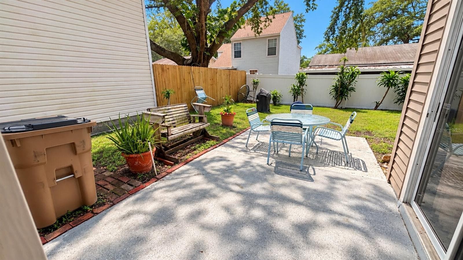Single Family Residence at 7608 GLADES CT, TAMPA, photo 19 of 22