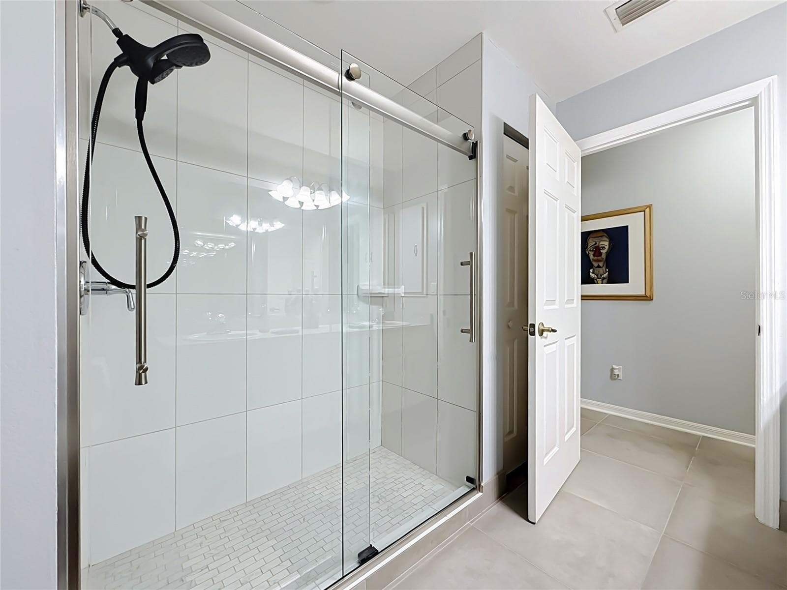 Guest Shower - 10851 SW 53RD CIR, OCALA