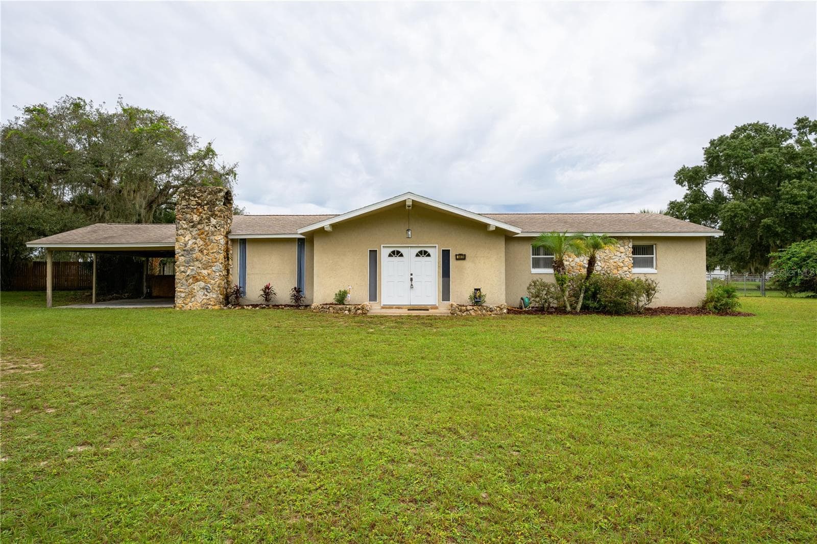 Single Family Residence at 19839 ELDORADO DR, EUSTIS