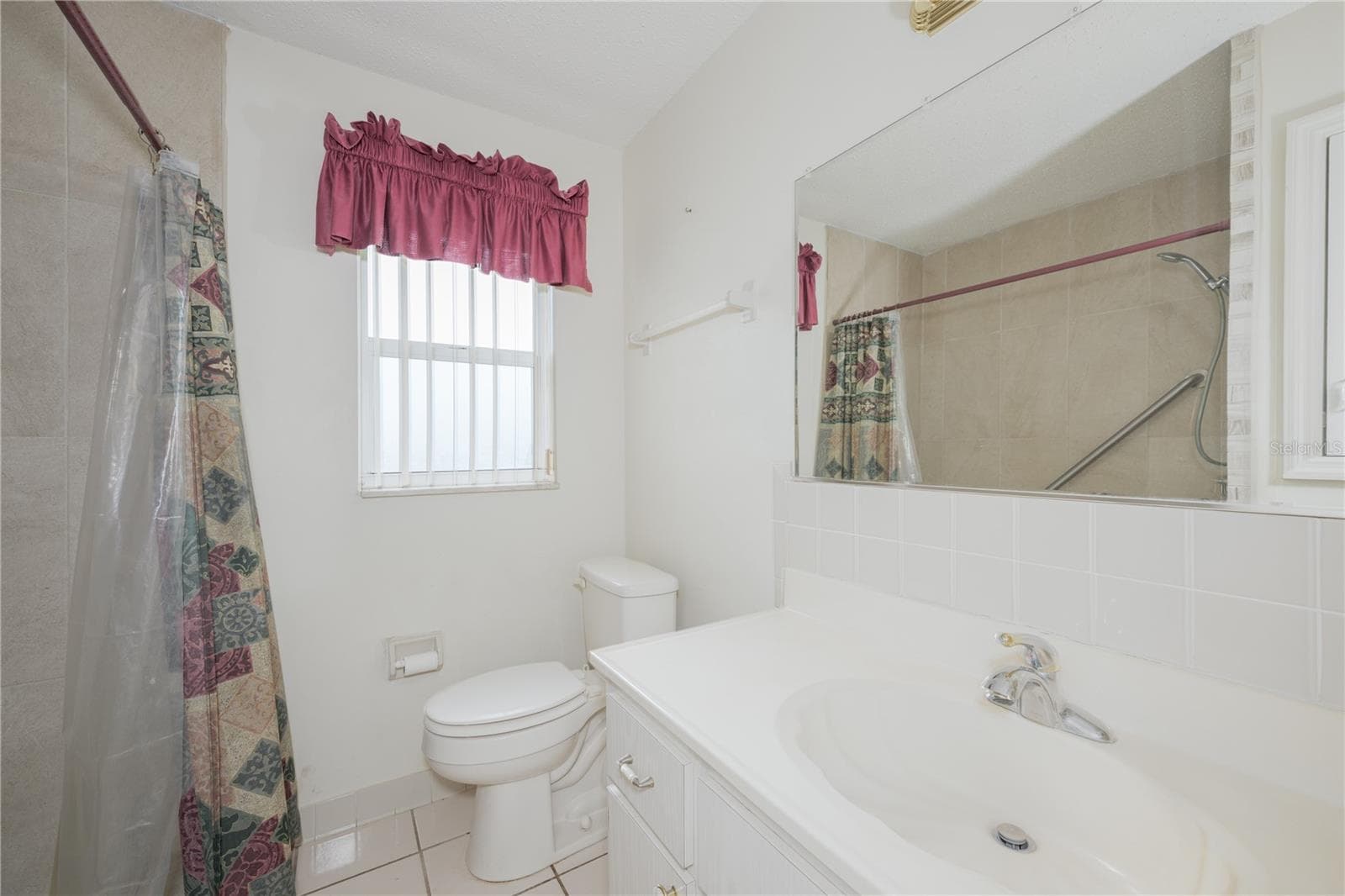 Single Family Residence at 19839 ELDORADO DR, EUSTIS, photo 23 of 51