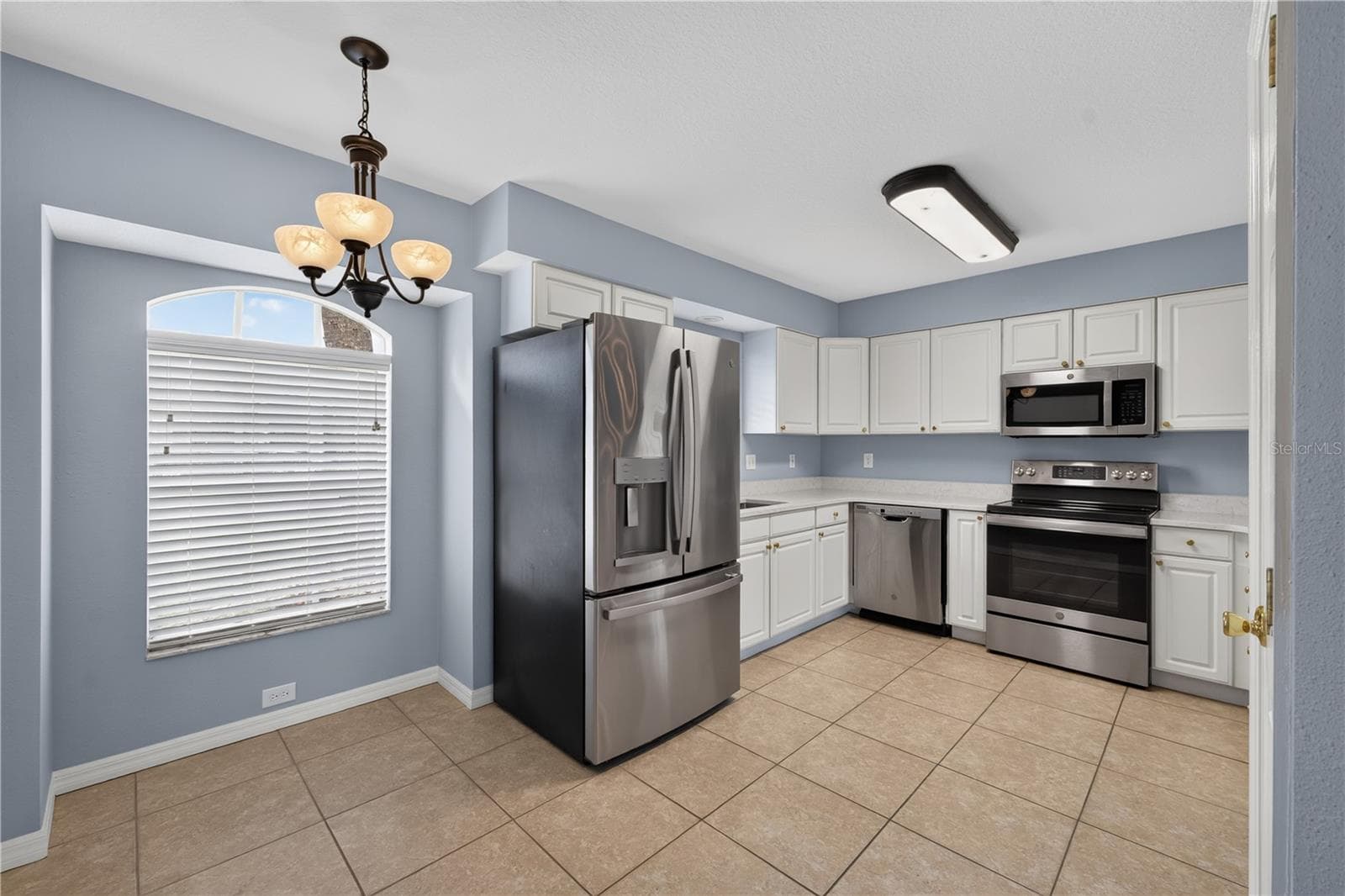 Single Family Residence at 11048 MOSHIE LN, SAN ANTONIO, photo 21 of 71