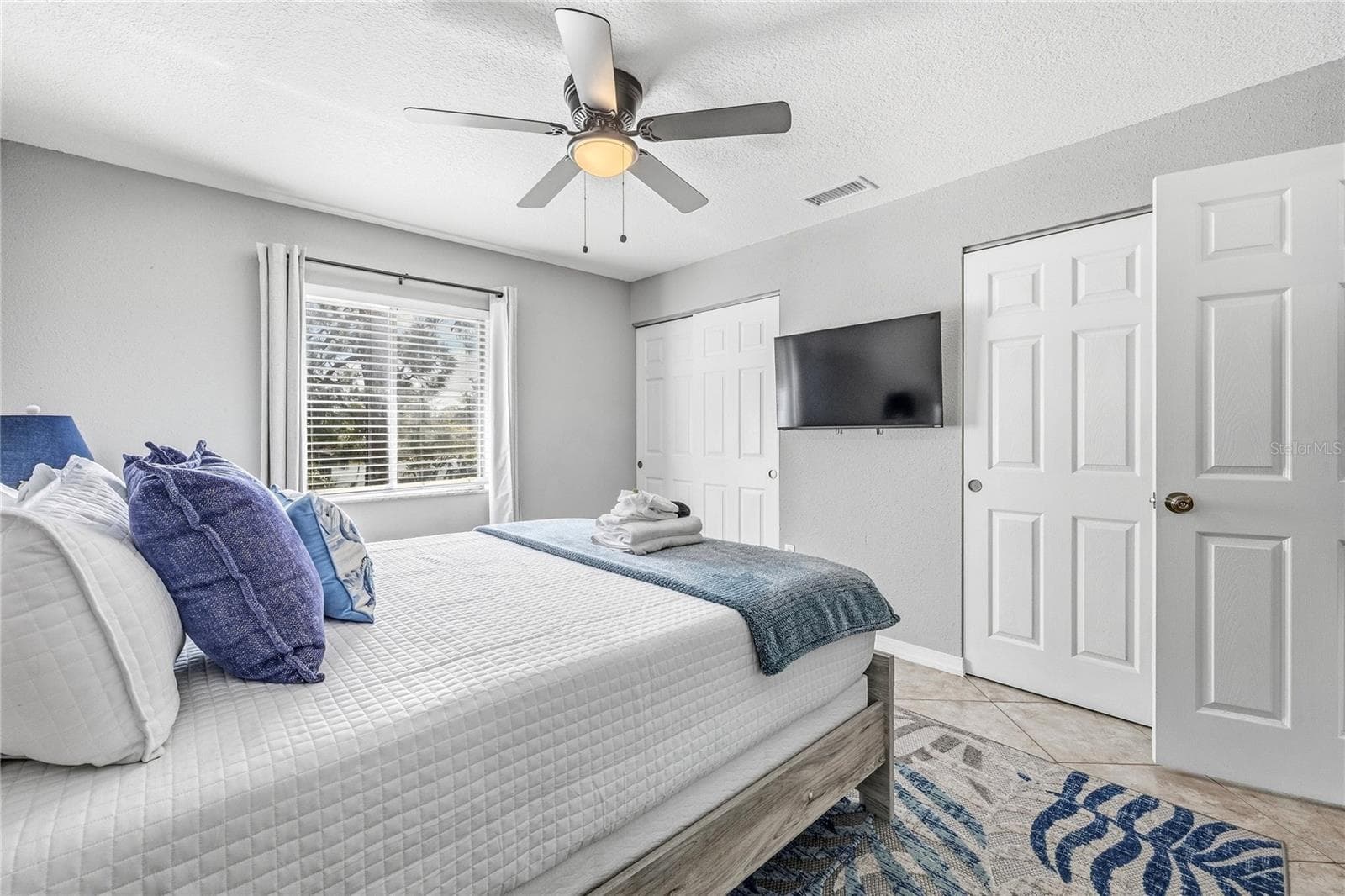 Condominium at 2744 HIDDEN LAKE BLVD #C, SARASOTA, photo 15 of 29