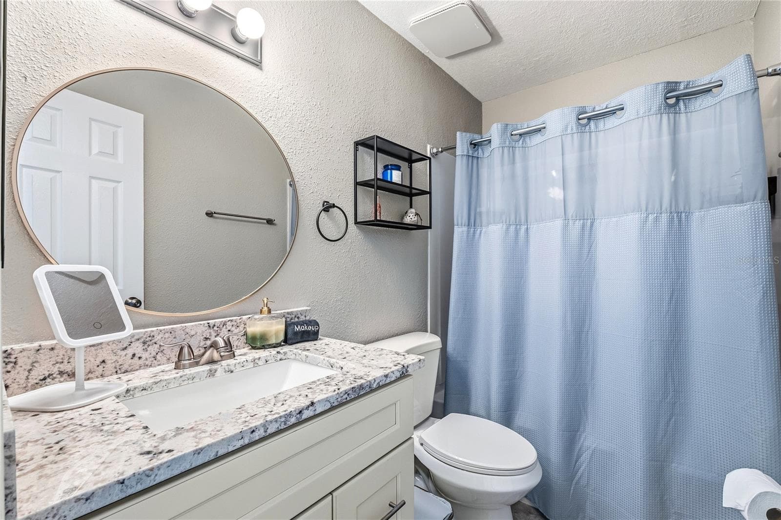 Condominium at 2744 HIDDEN LAKE BLVD #C, SARASOTA, photo 17 of 29