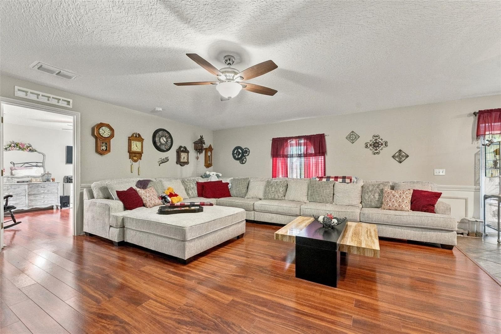 Single Family Residence at 6028 SUNSET VISTA DR, LAKELAND, photo 11 of 77
