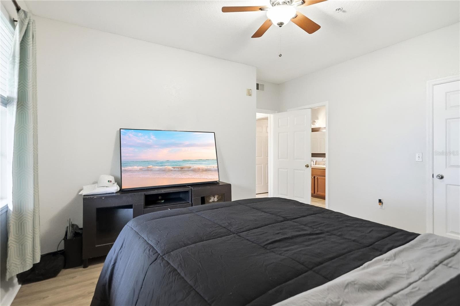 Condominium at 2586 ROBERT TRENT JONES DR #1115, ORLANDO, photo 14 of 22