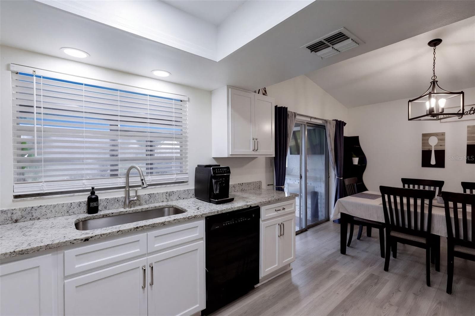 Single Family Residence at 963 N JERICO DR, CASSELBERRY, photo 8 of 29
