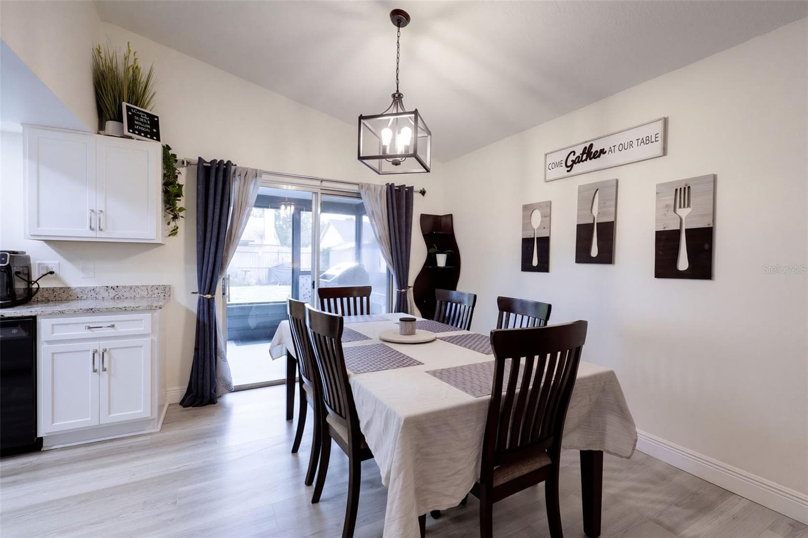 Single Family Residence at 963 N JERICO DR, CASSELBERRY, photo 9 of 29