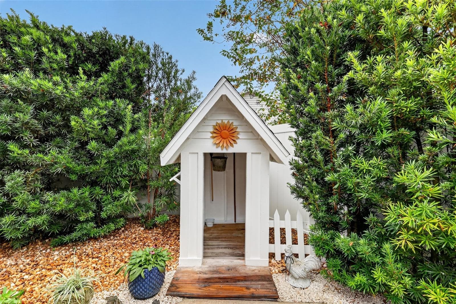 Garden Shed - 1700 JADESTONE TER, THE VILLAGES