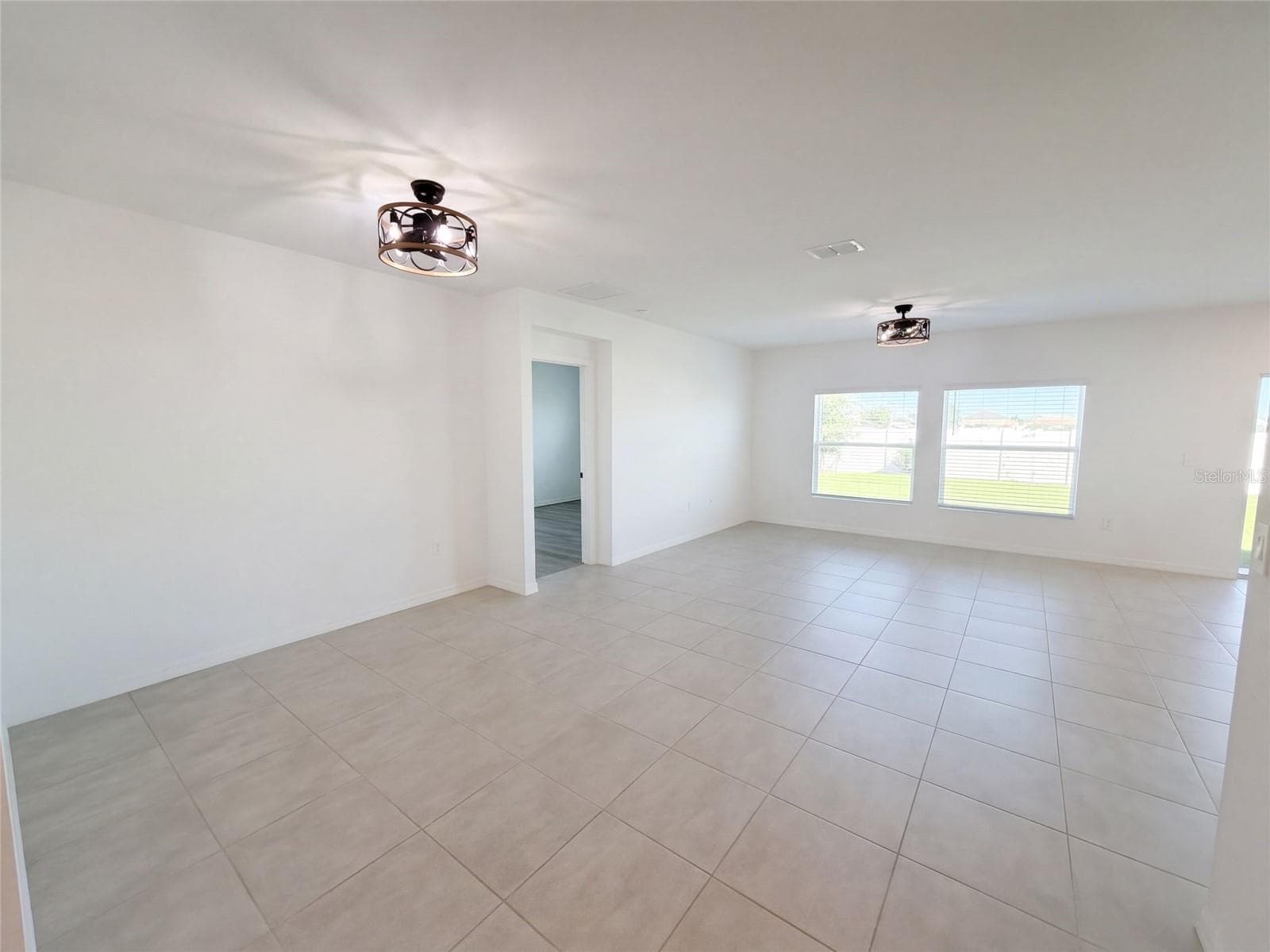 Single Family Residence at 124 CITRINE LOOP, KISSIMMEE, photo 13 of 41