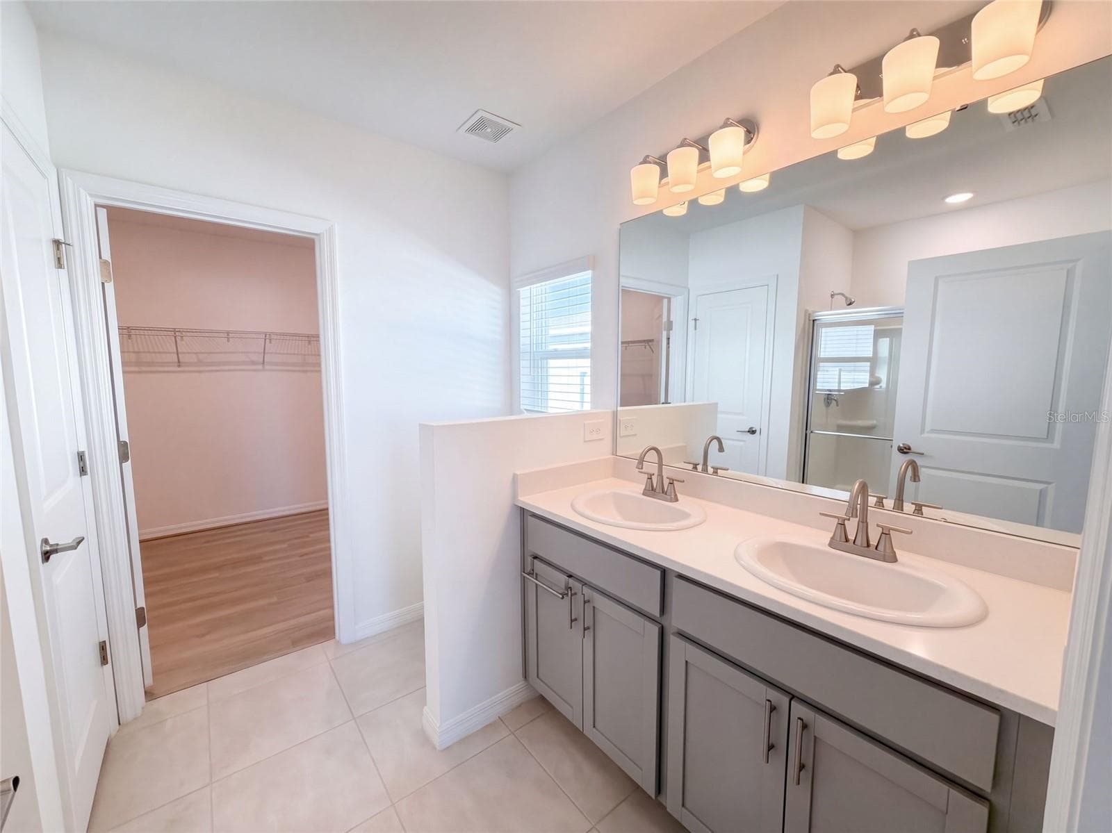 Single Family Residence at 124 CITRINE LOOP, KISSIMMEE, photo 18 of 41