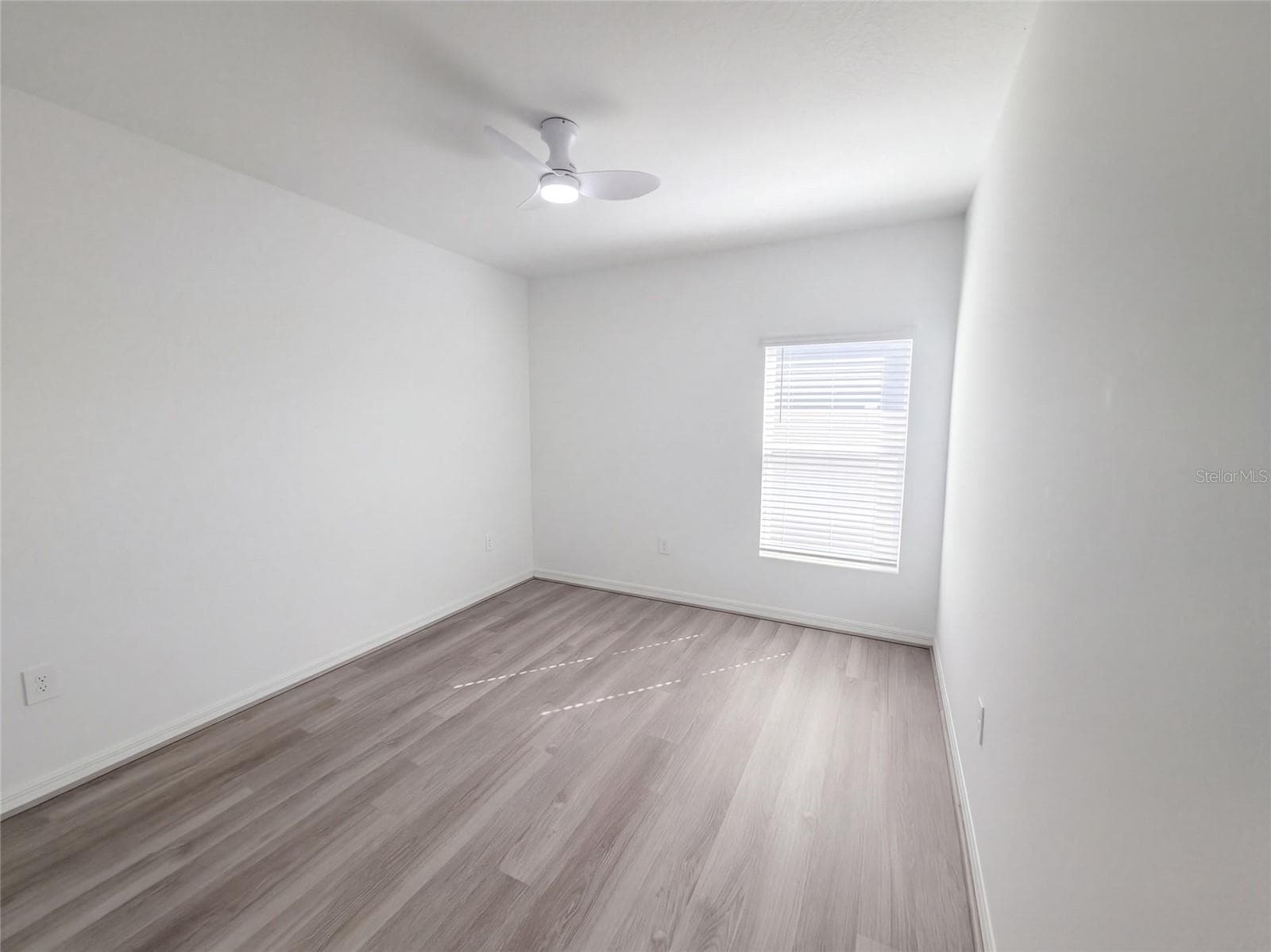 Single Family Residence at 124 CITRINE LOOP, KISSIMMEE, photo 24 of 41