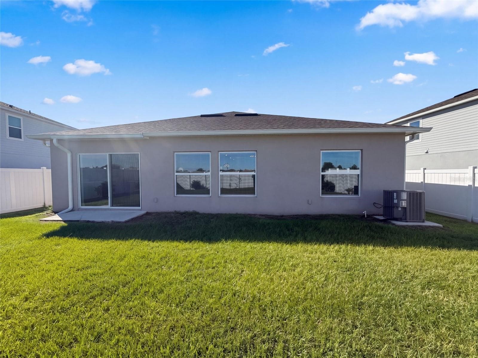 Single Family Residence at 124 CITRINE LOOP, KISSIMMEE, photo 34 of 41
