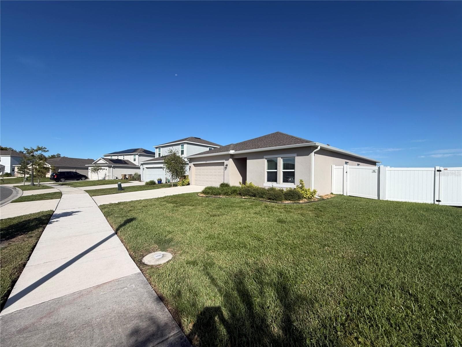 Single Family Residence at 124 CITRINE LOOP, KISSIMMEE, photo 40 of 41
