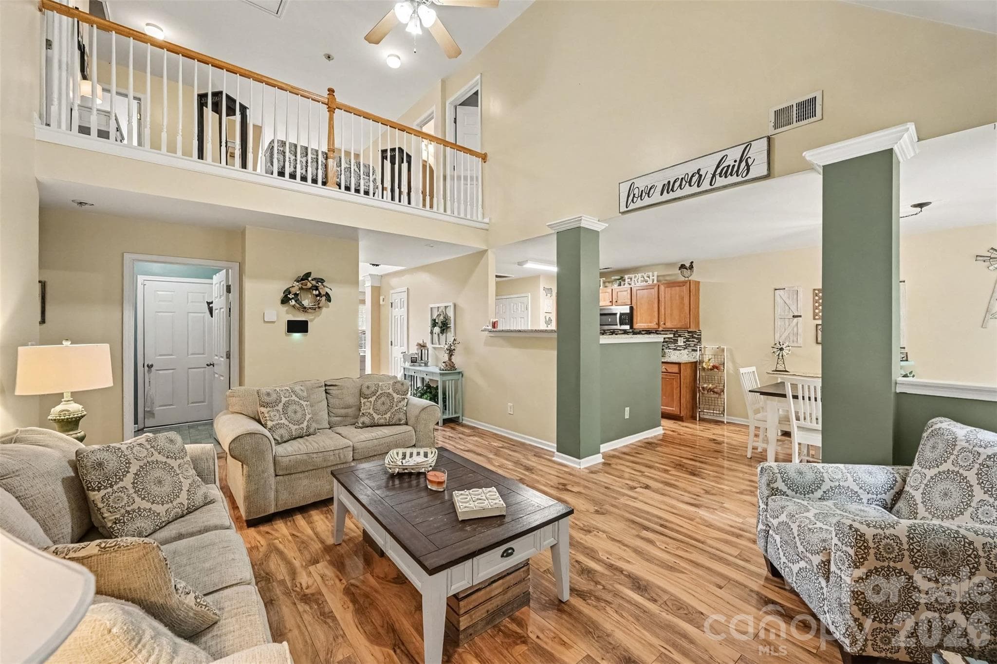 Single Family Residence at 647 Winding Branch Road, Rock Hill, photo 7 of 33