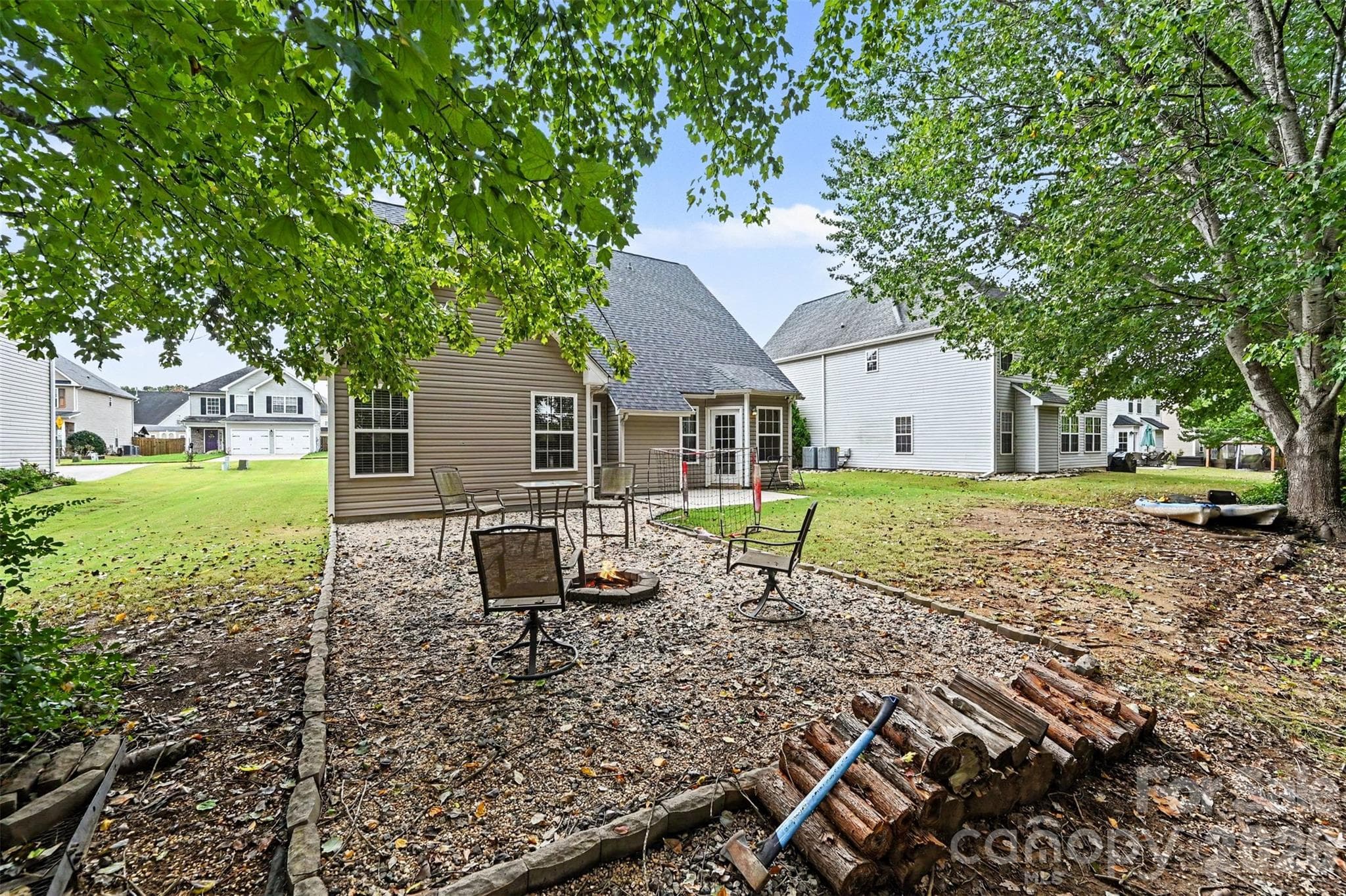 Single Family Residence at 647 Winding Branch Road, Rock Hill, photo 28 of 33